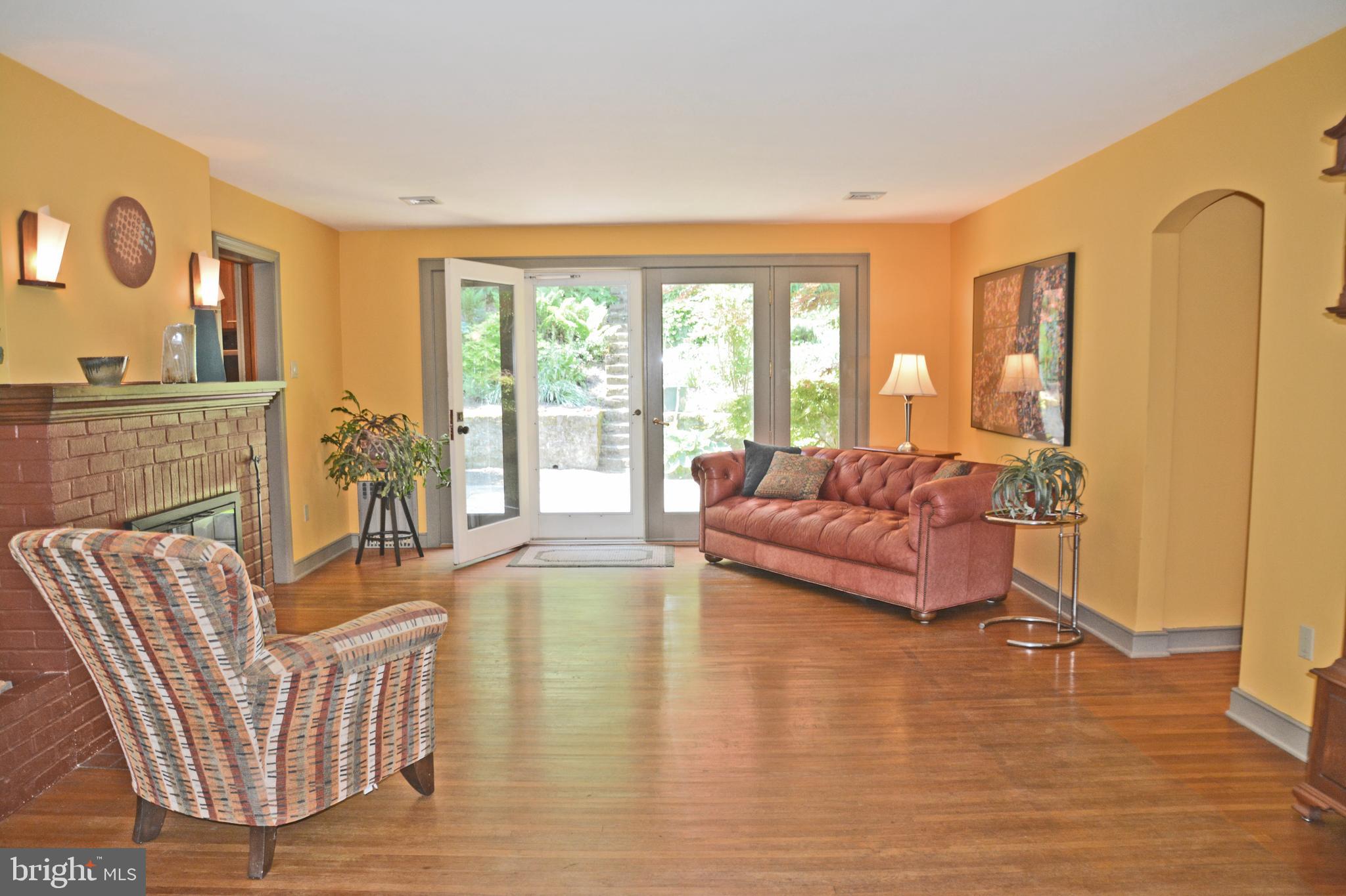 EAST HEMPFIELD TWP - Residential