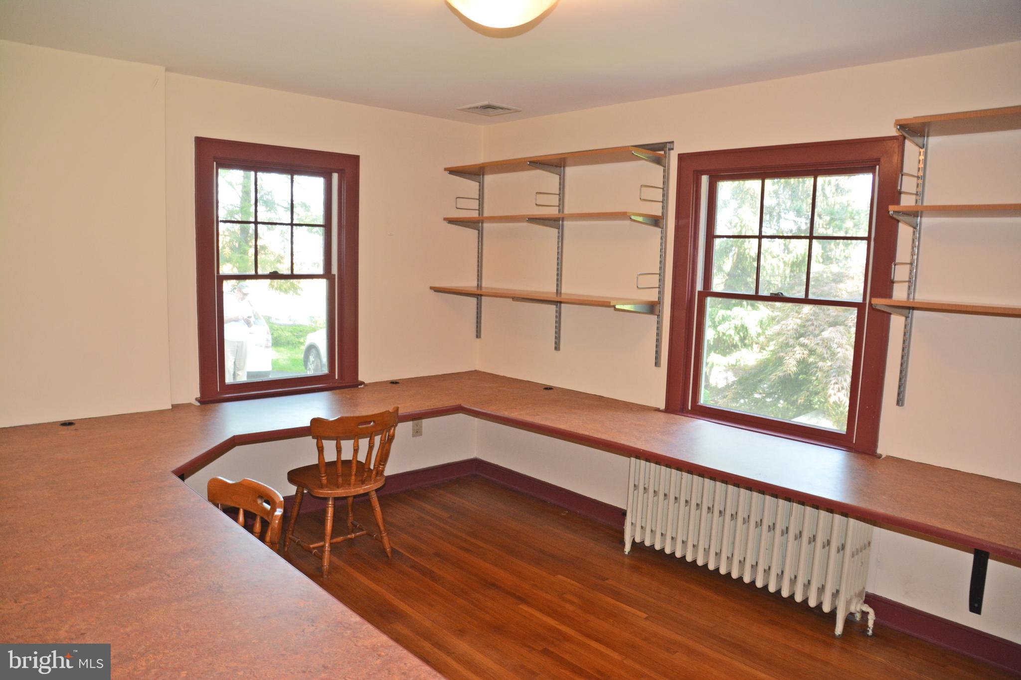 EAST HEMPFIELD TWP - Residential