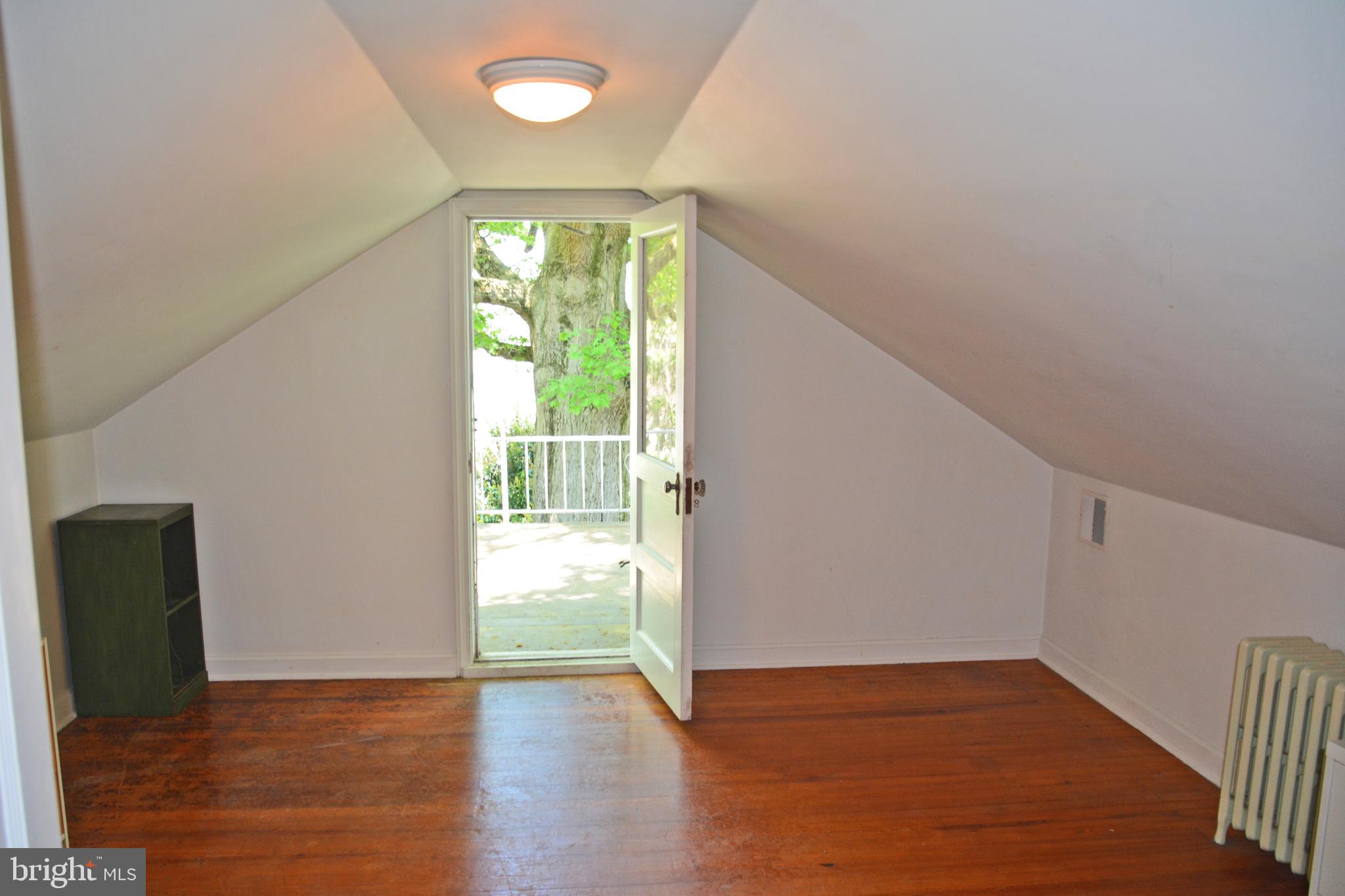EAST HEMPFIELD TWP - Residential