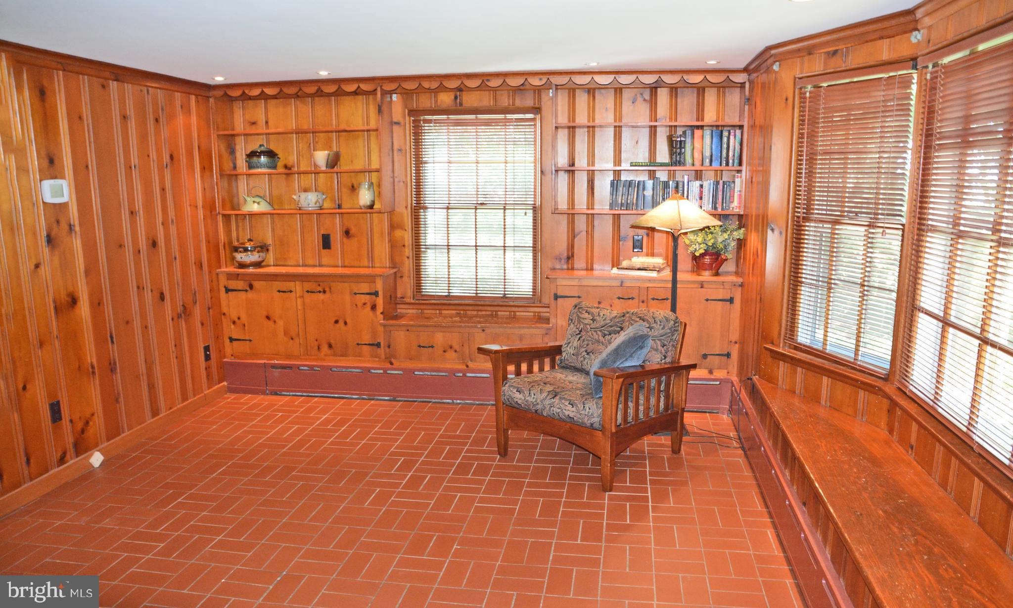 EAST HEMPFIELD TWP - Residential