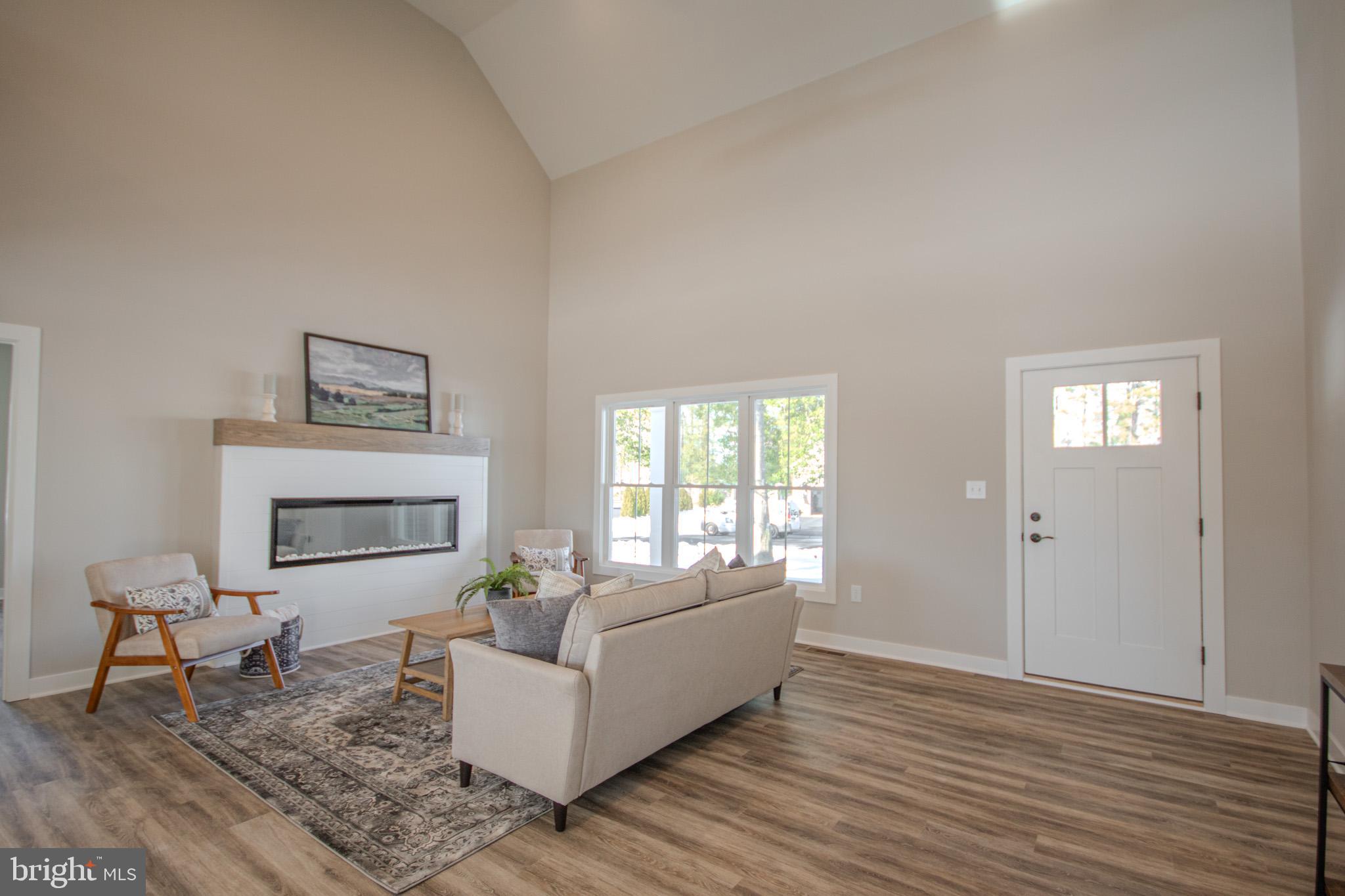 STEEPLECHASE - Residential