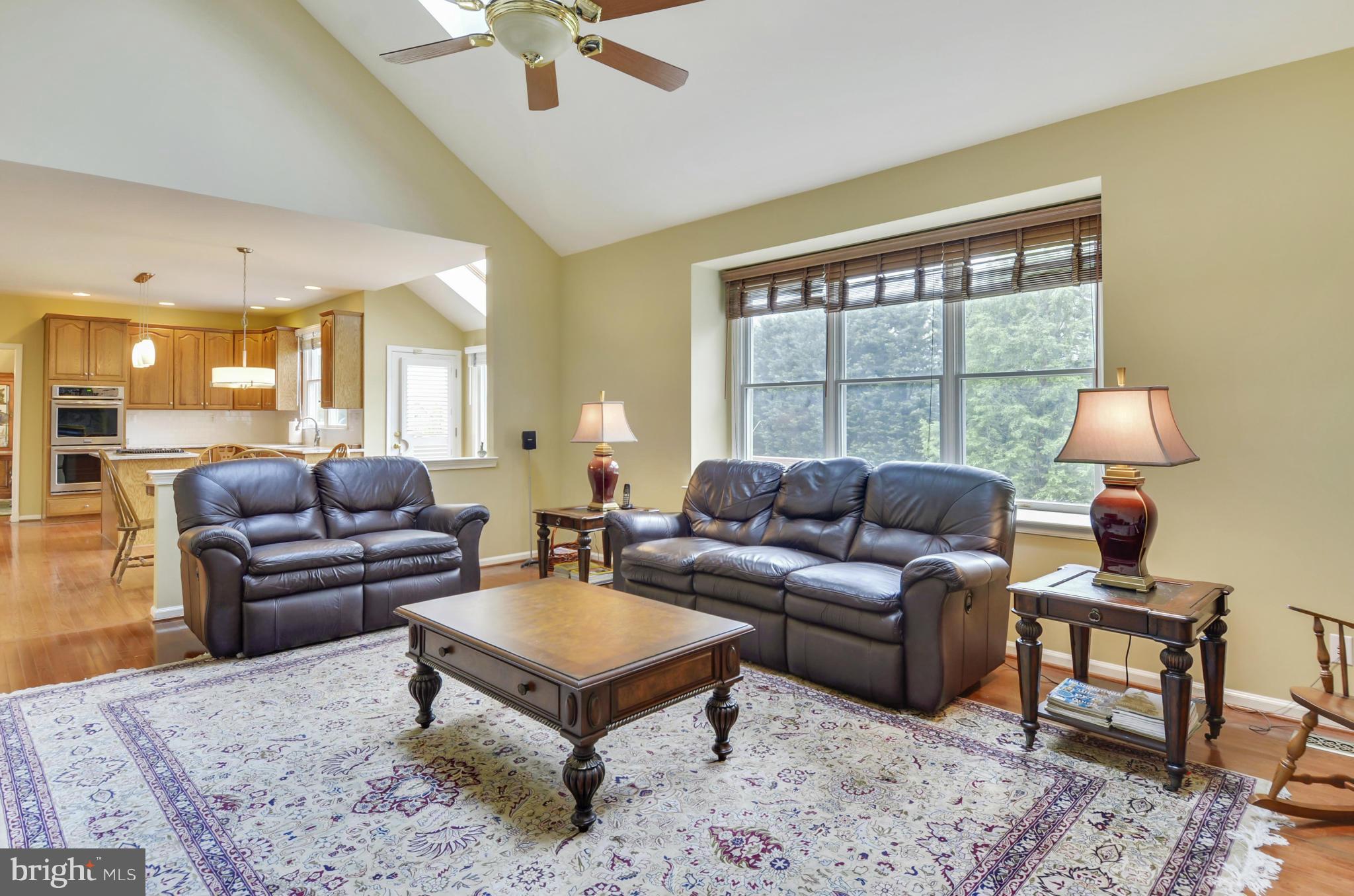 HUNT AT LAKE FAIRFAX - Residential