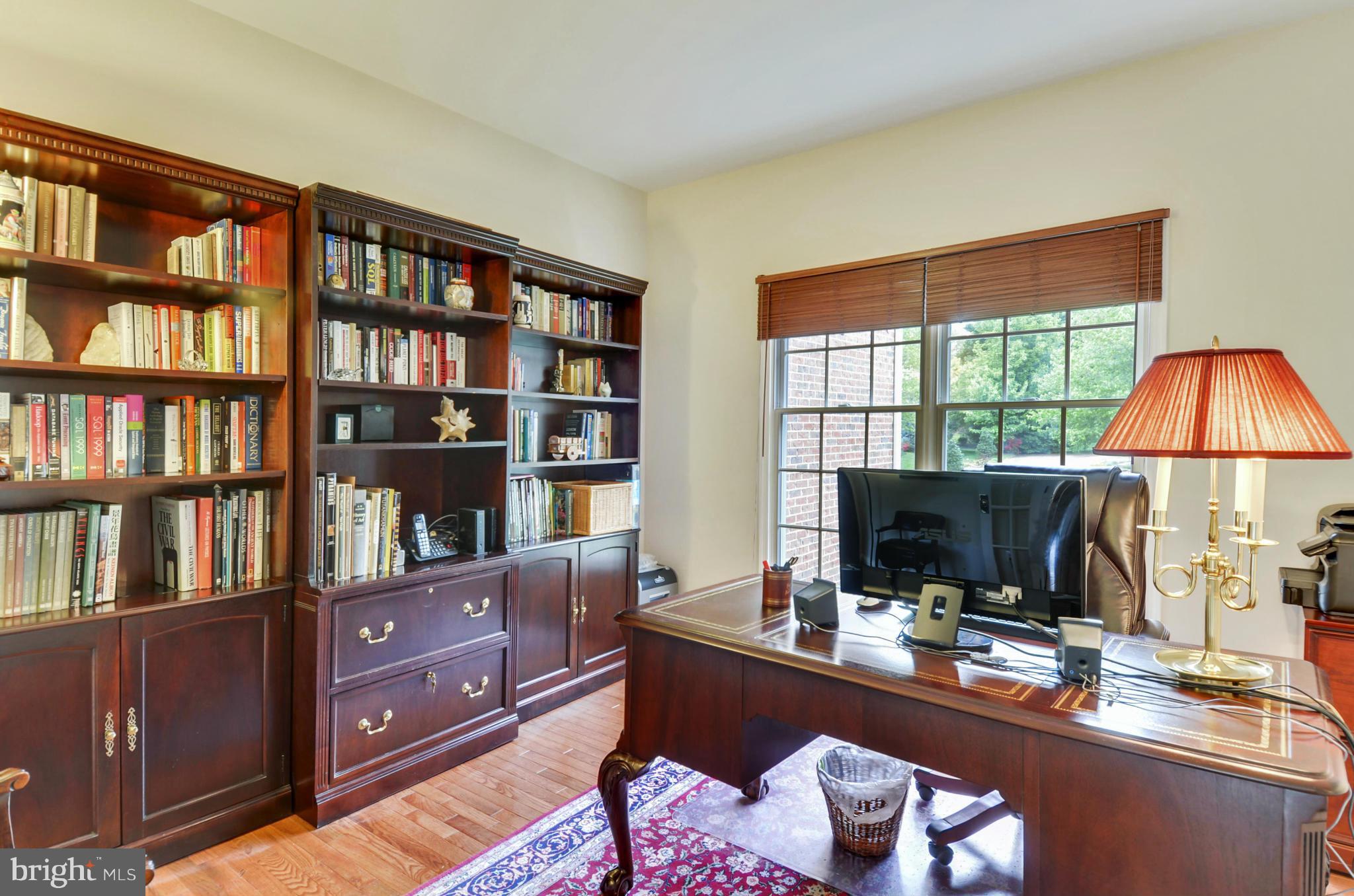 HUNT AT LAKE FAIRFAX - Residential