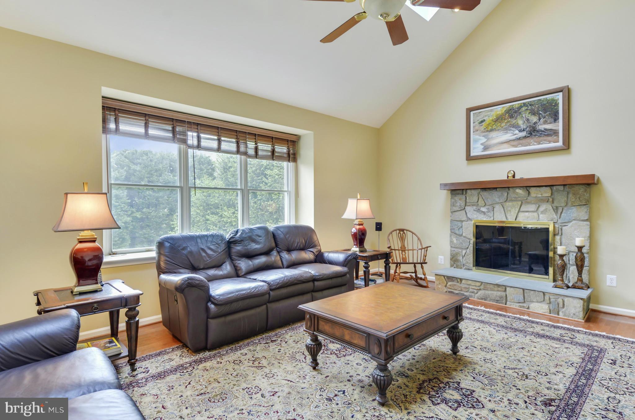 HUNT AT LAKE FAIRFAX - Residential