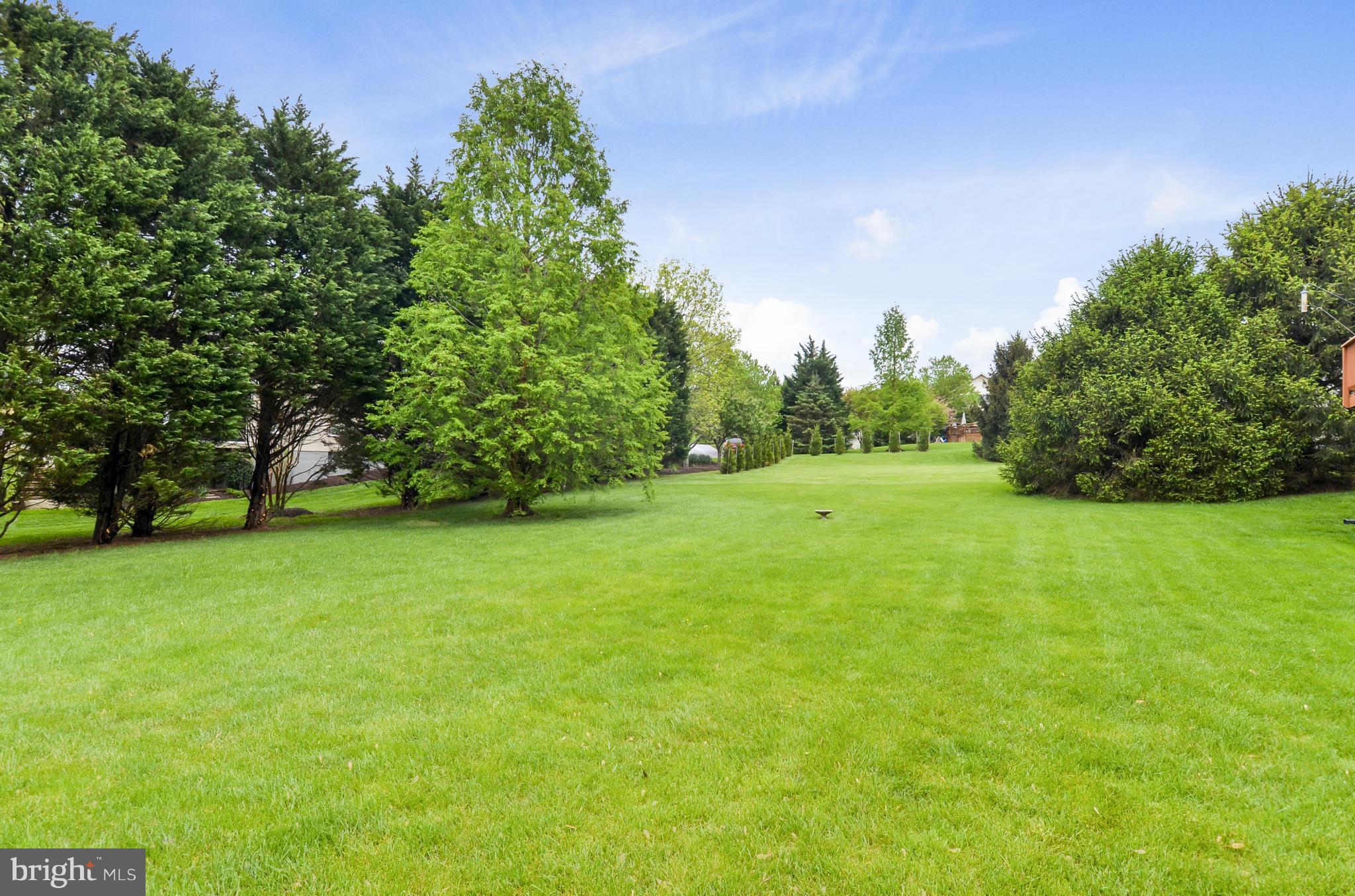 HUNT AT LAKE FAIRFAX - Residential