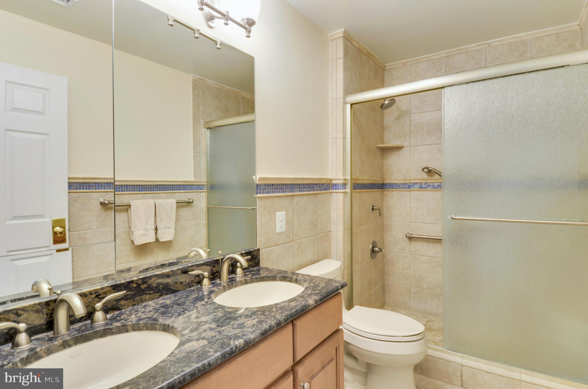 HUNT AT LAKE FAIRFAX - Residential