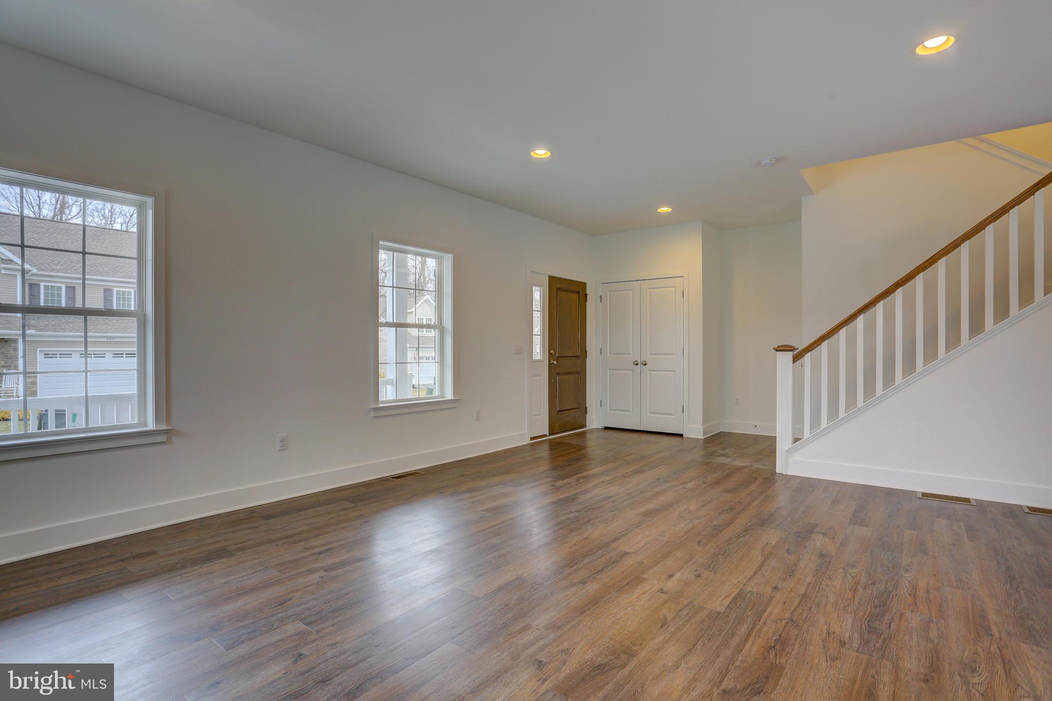 WILLOW BEND FARM - Residential