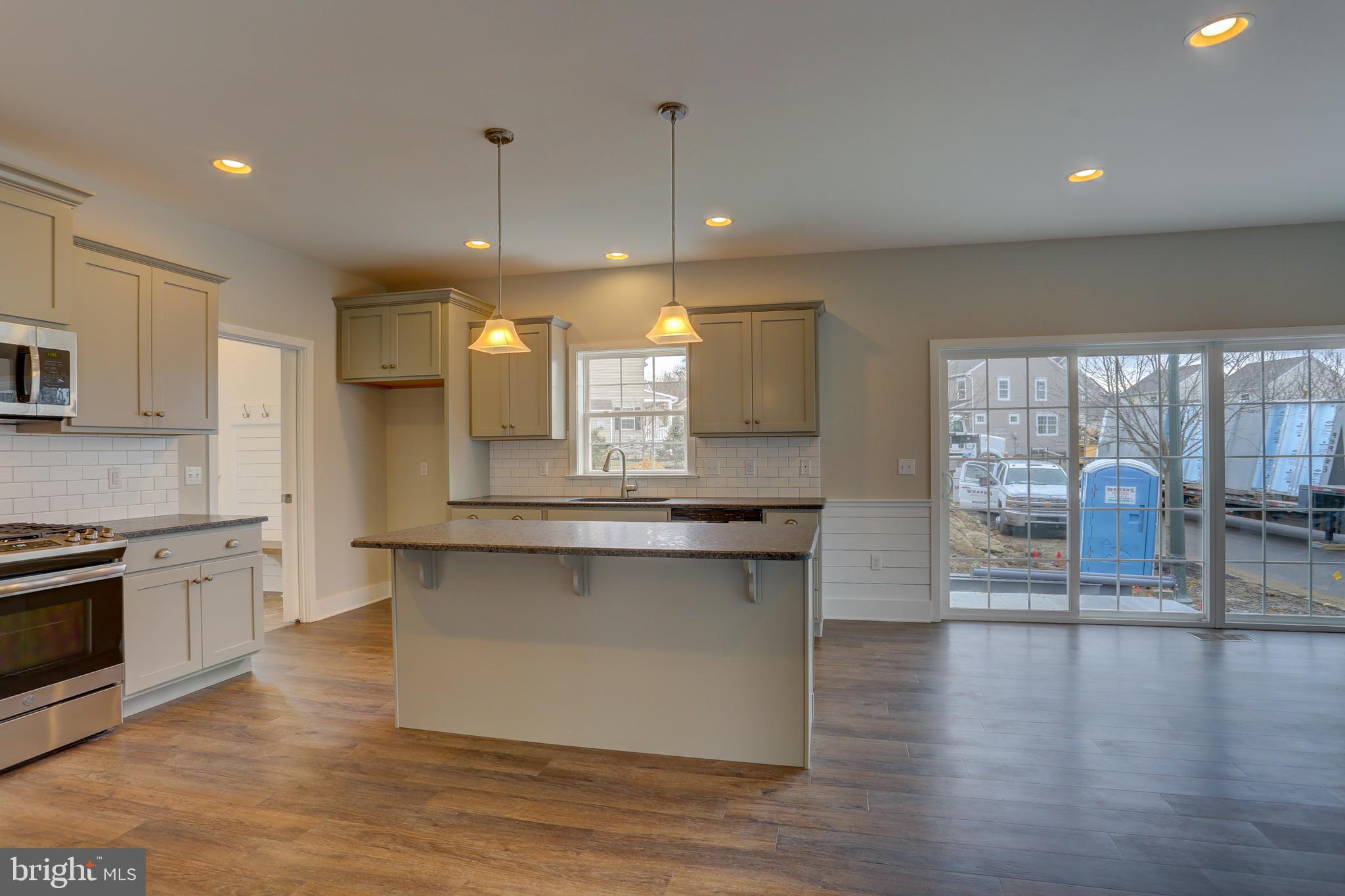 WILLOW BEND FARM - Residential