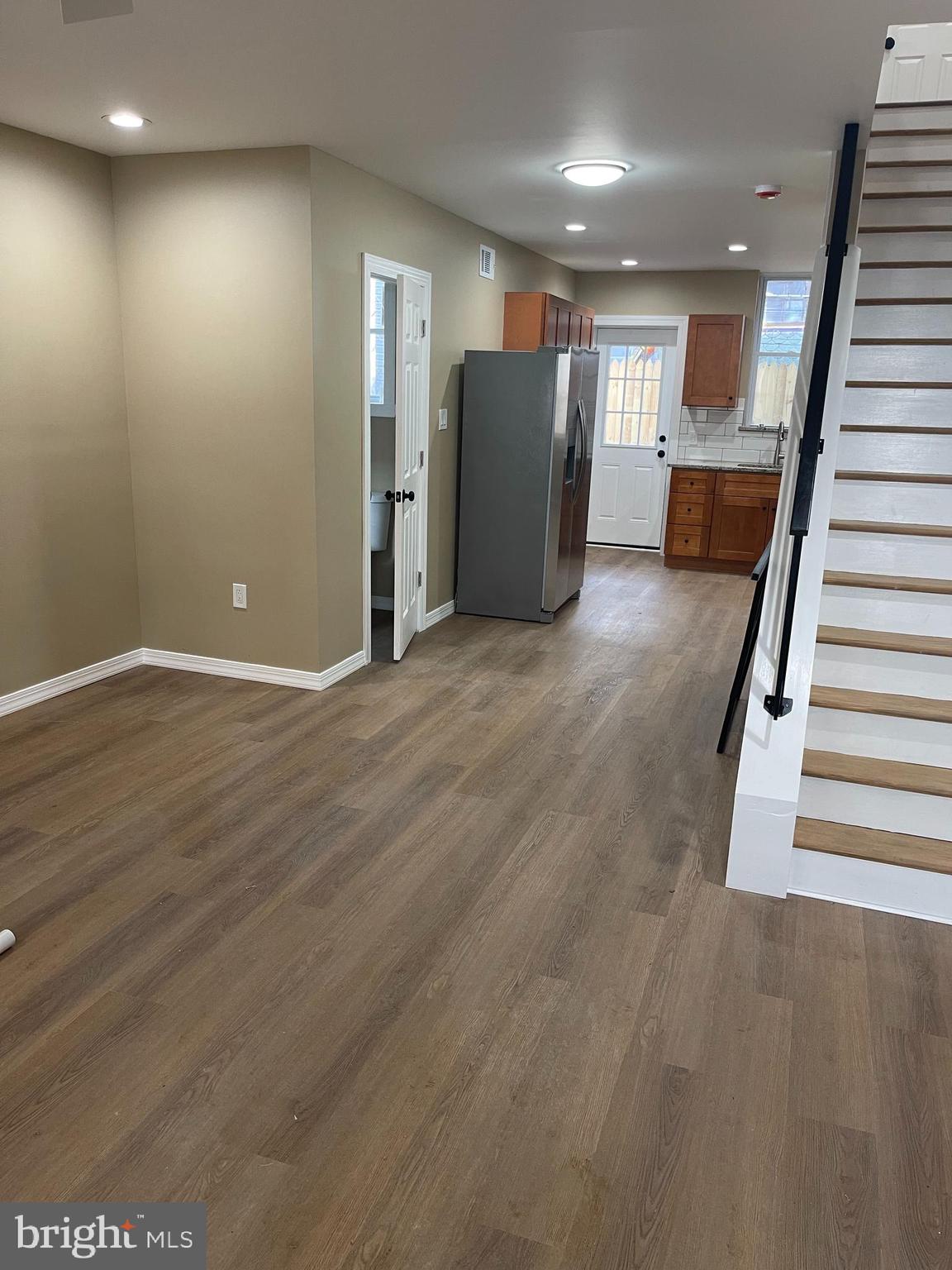 KENSINGTON - Residential Lease