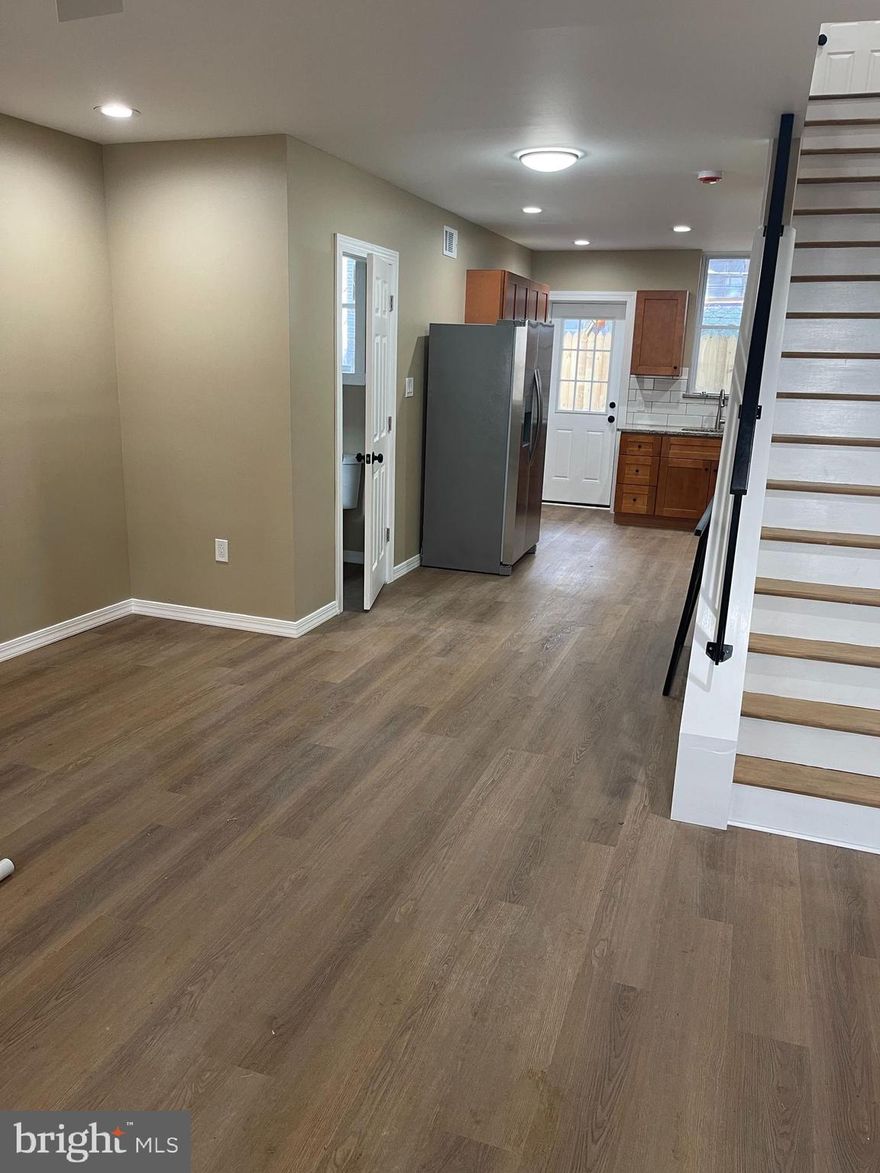 Beautiful rehab! House boast Hardwood floor throughout, recessed lighting , Neutral decor and plenty of Natural Lighting! Kitchen features Granite counters, Stainless Steel Appliances, Shaker Cabinets and subway tile backsplash! Second Floor has 3 large bedrooms w/ample closet space and Hall Bathroom. Hall Bathroom has imported  tile throughout. This home is close to shopping  and public transportation.