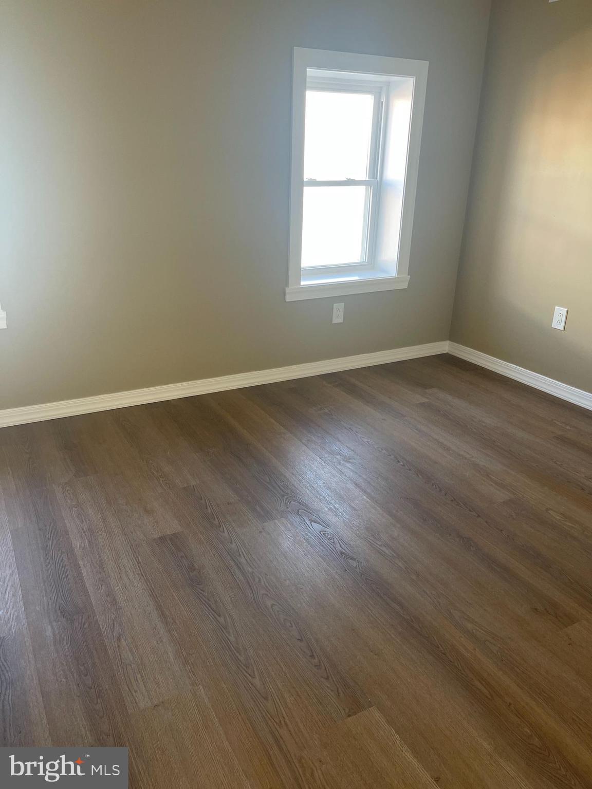 KENSINGTON - Residential Lease