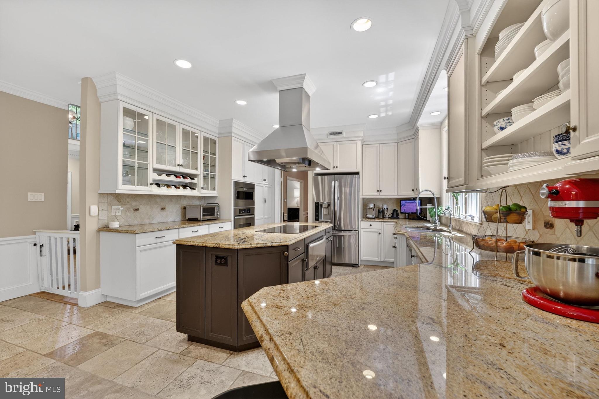 POTOMAC OUTSIDE - Residential