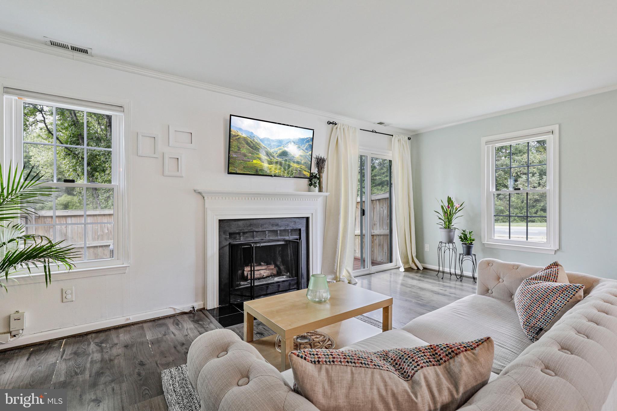 WOODLAWN MEWS - Residential