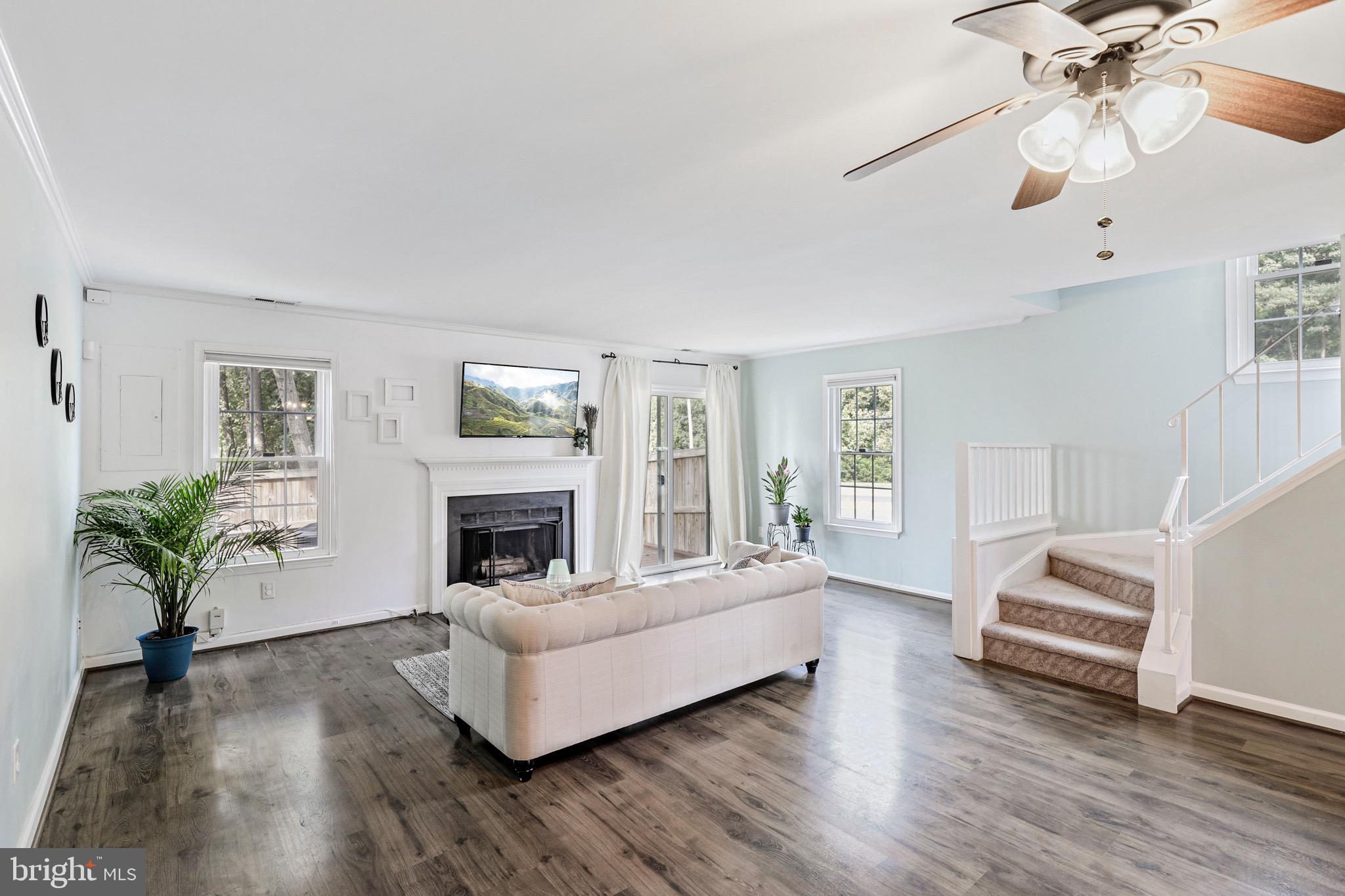 WOODLAWN MEWS - Residential