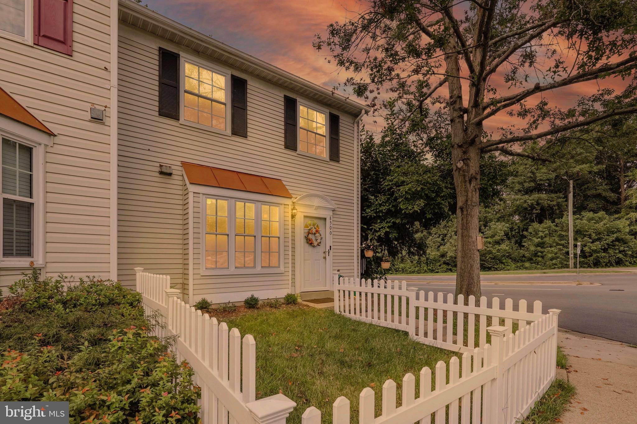 WOODLAWN MEWS - Residential