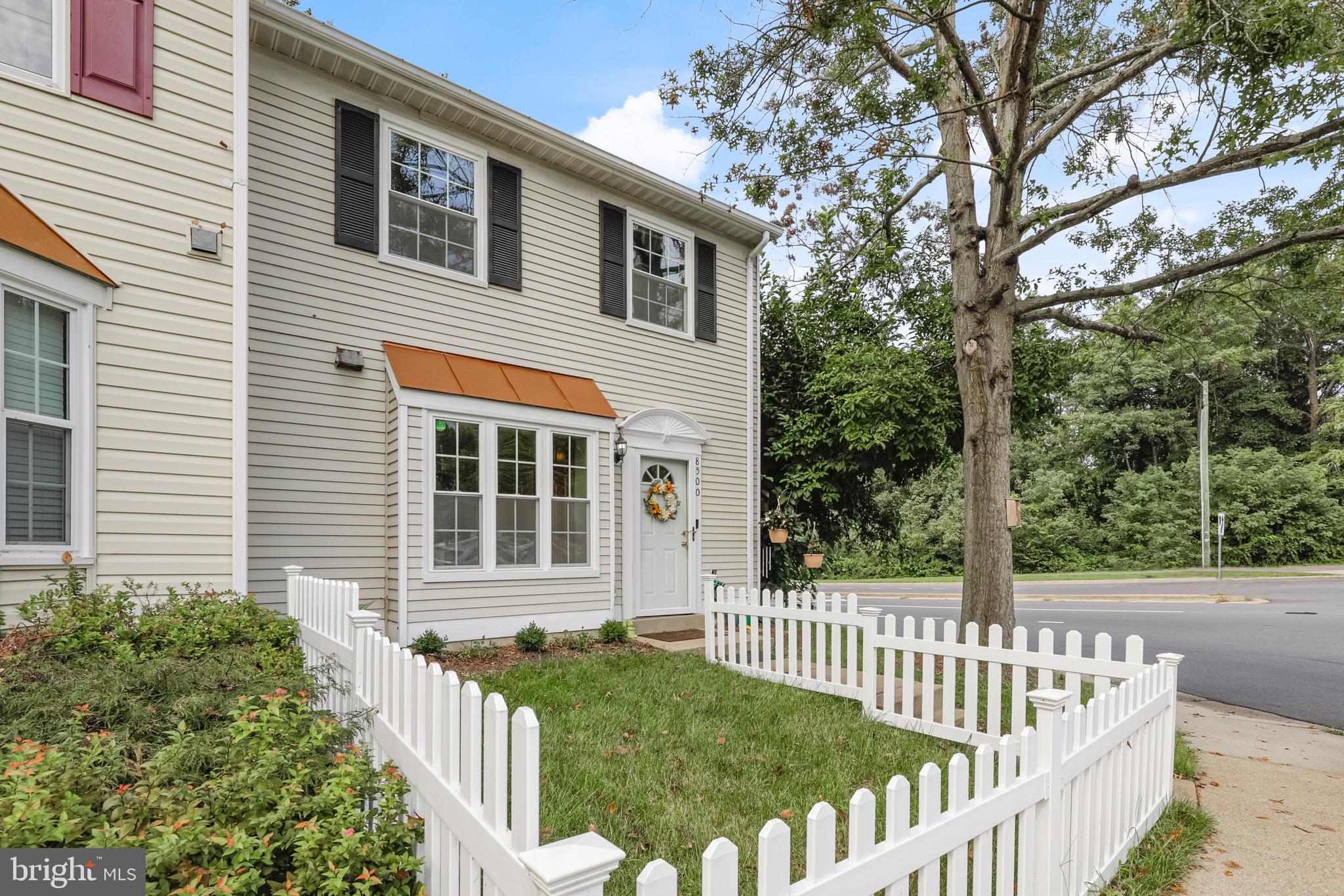 WOODLAWN MEWS - Residential