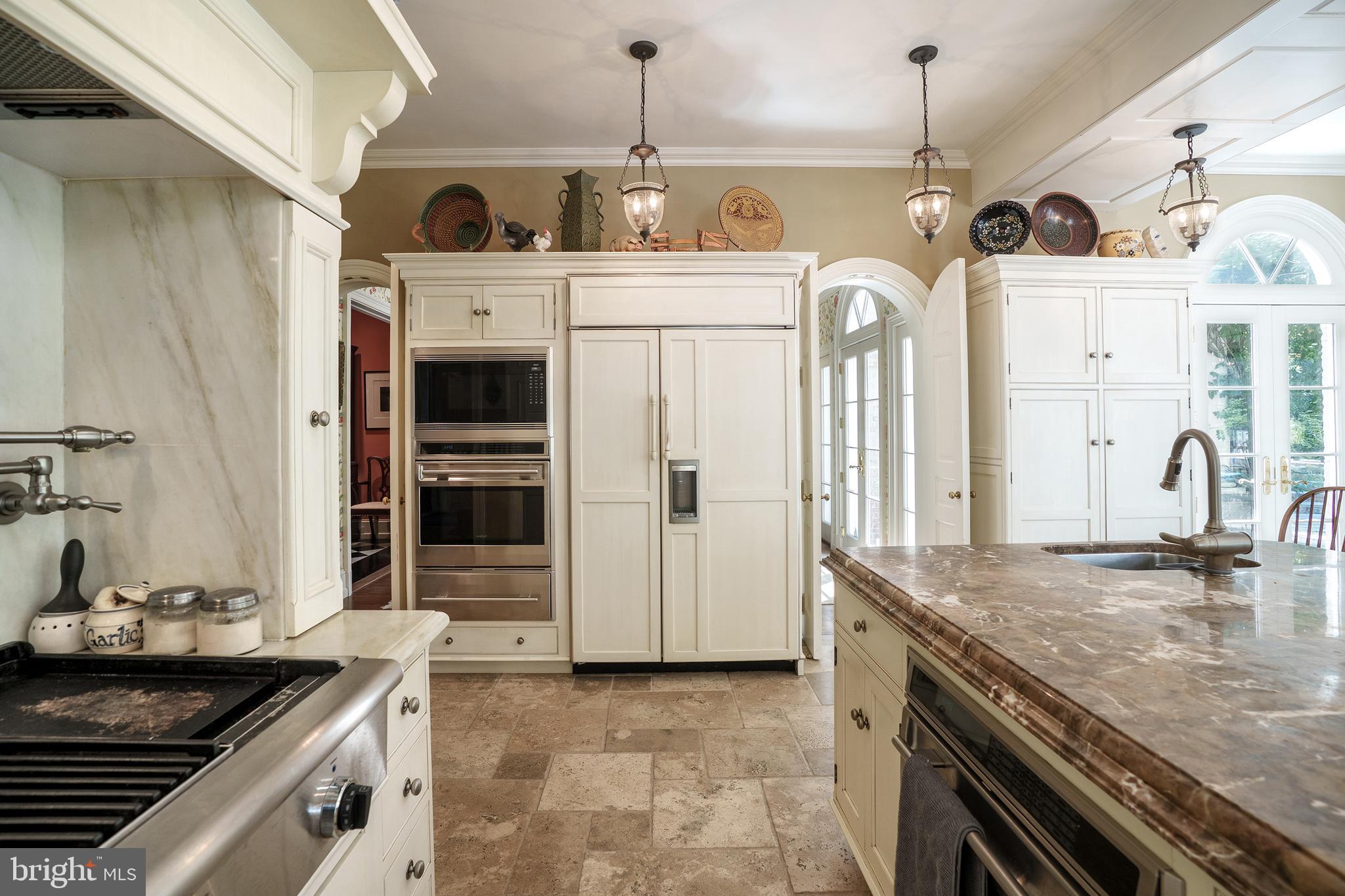 SCHOOL LANE HILLS - Residential