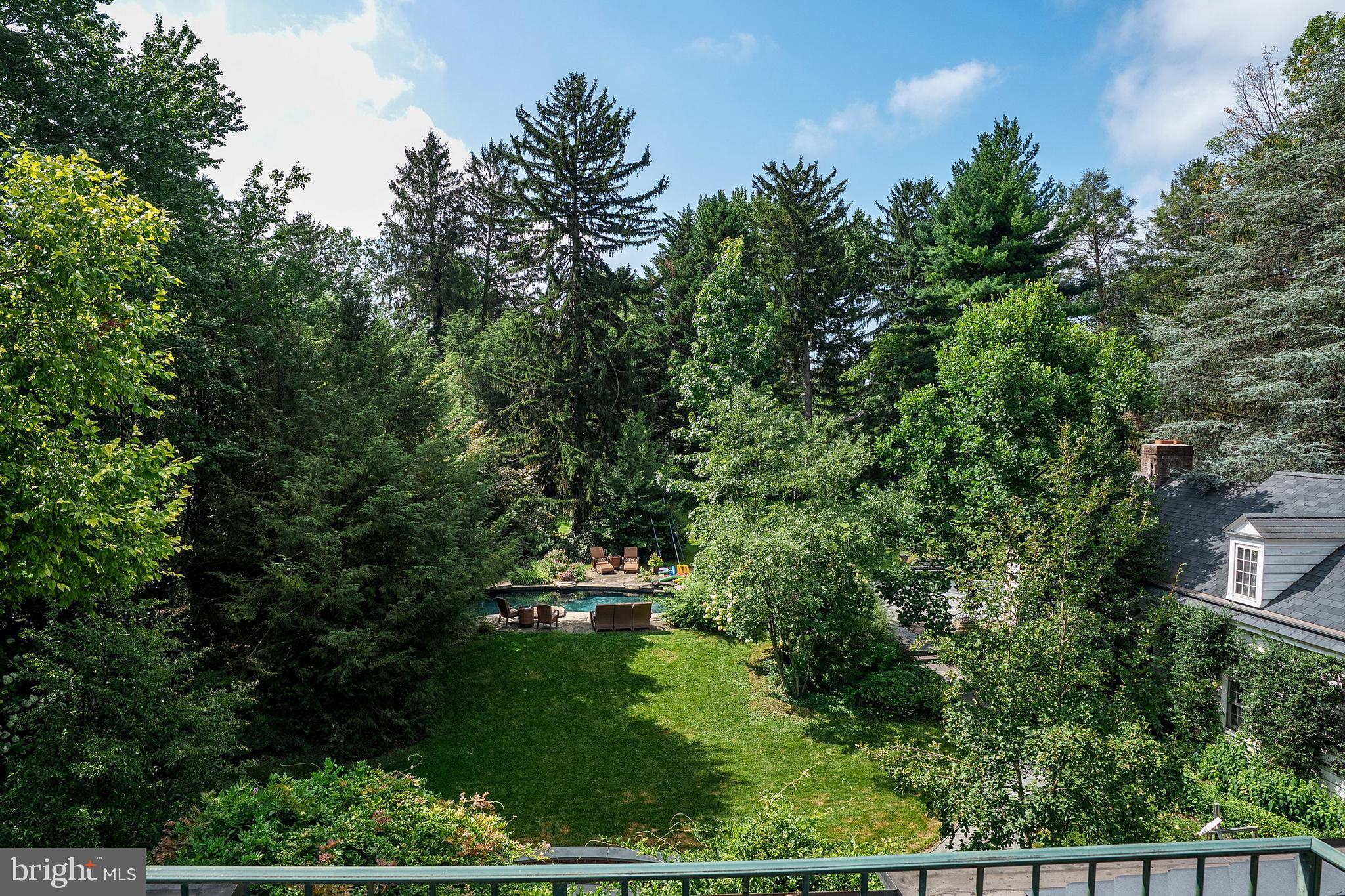 SCHOOL LANE HILLS - Residential