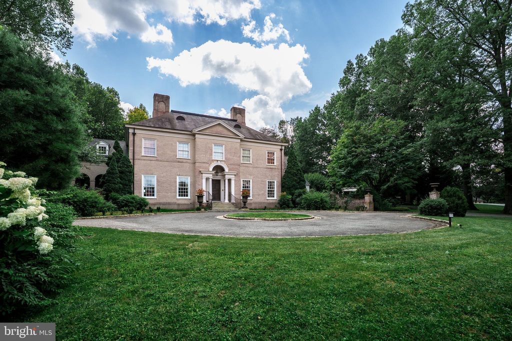 Photo of 177 River Drive, LANCASTER, PA 17603 (MLS # PALA2076360)