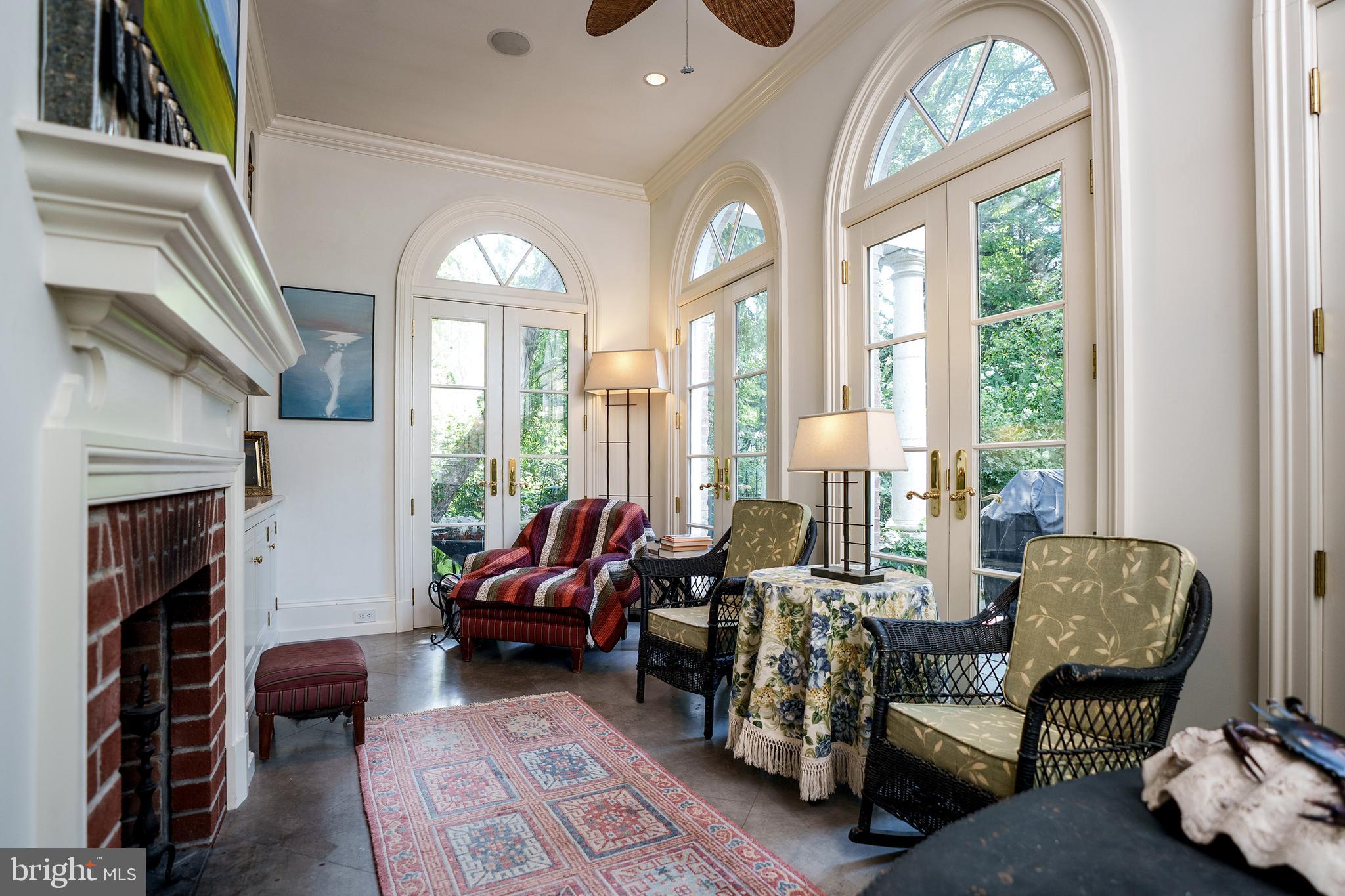 SCHOOL LANE HILLS - Residential