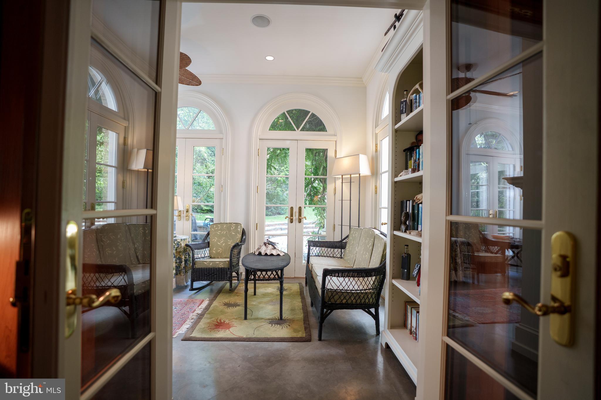 SCHOOL LANE HILLS - Residential