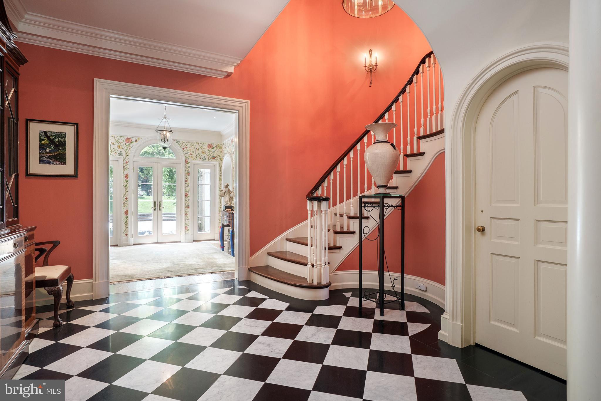 SCHOOL LANE HILLS - Residential