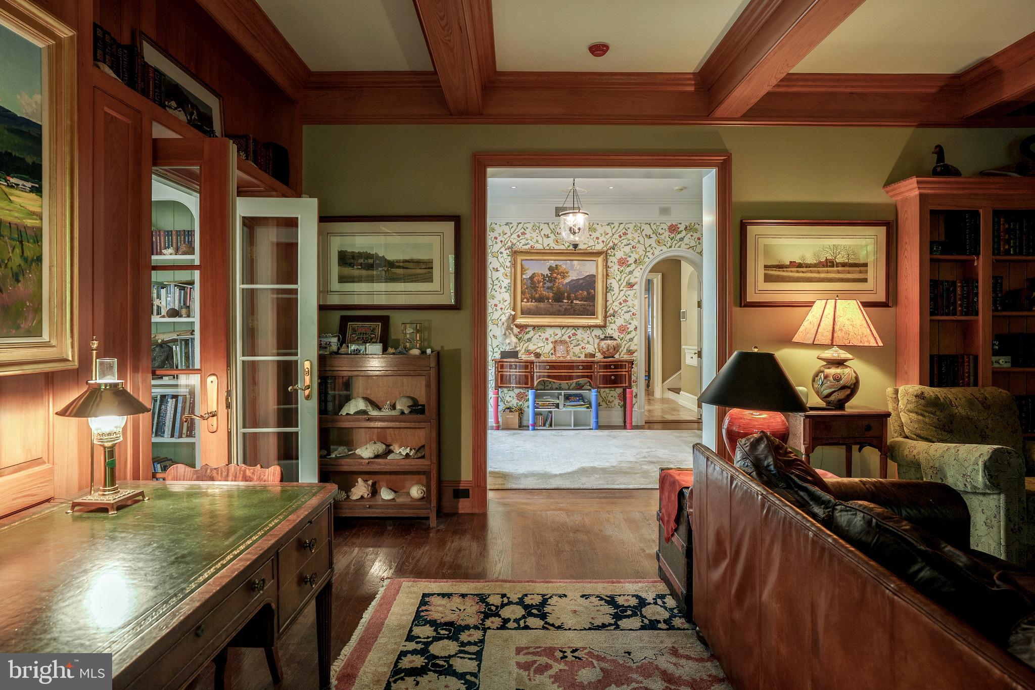 SCHOOL LANE HILLS - Residential