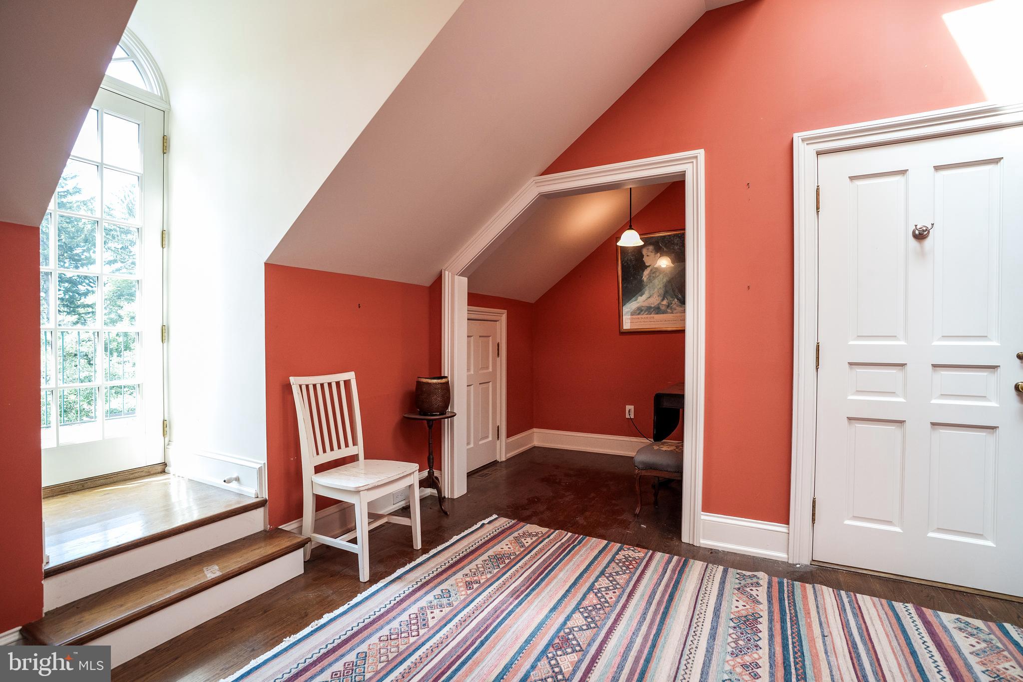 SCHOOL LANE HILLS - Residential