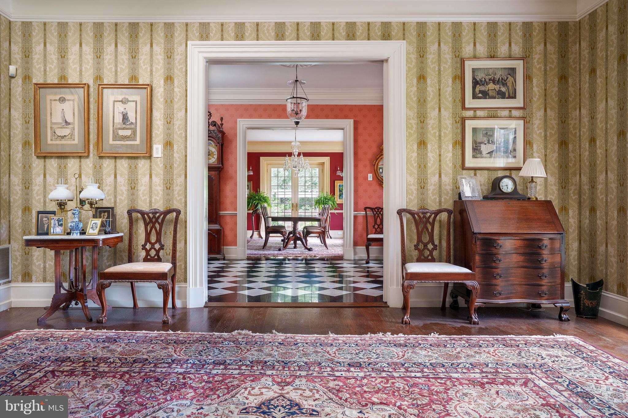 SCHOOL LANE HILLS - Residential