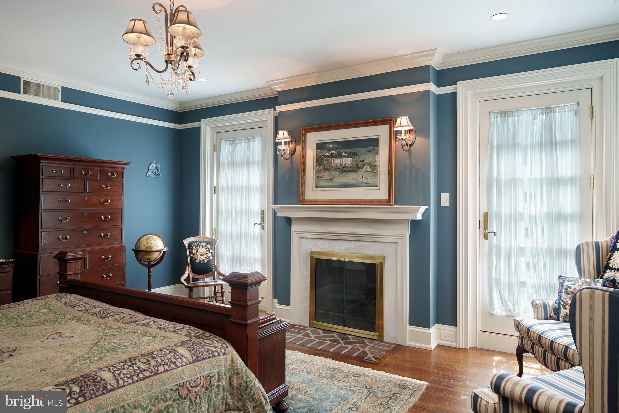 SCHOOL LANE HILLS - Residential