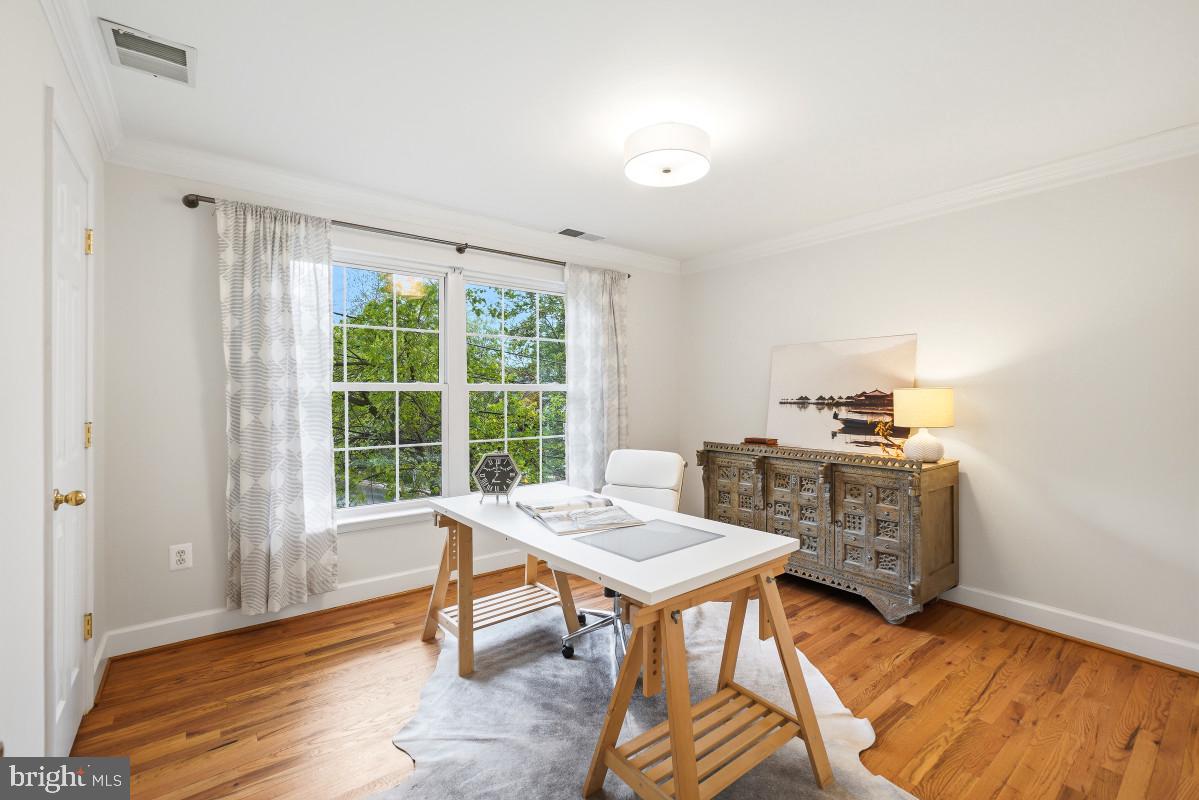 TAKOMA PARK - Residential
