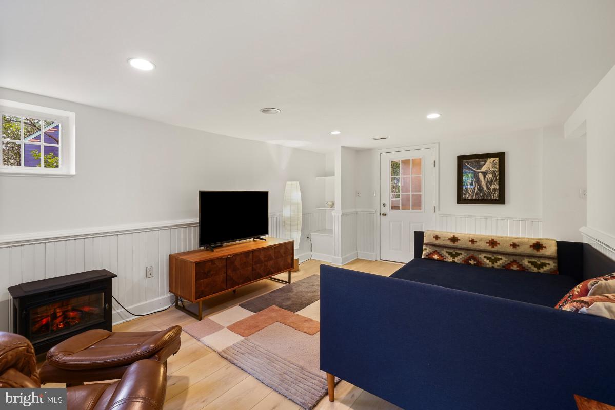 TAKOMA PARK - Residential