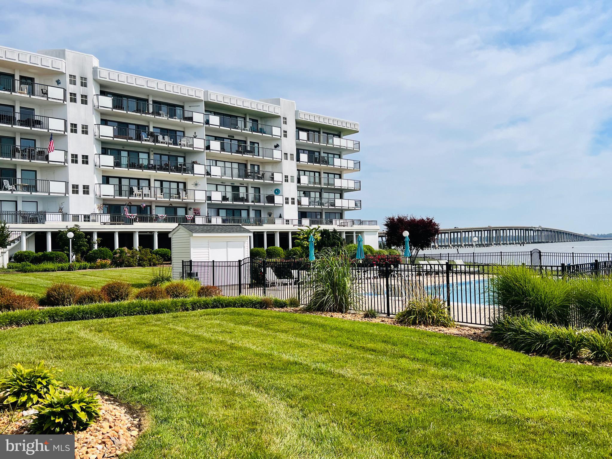 128 PRINCE STREET 106