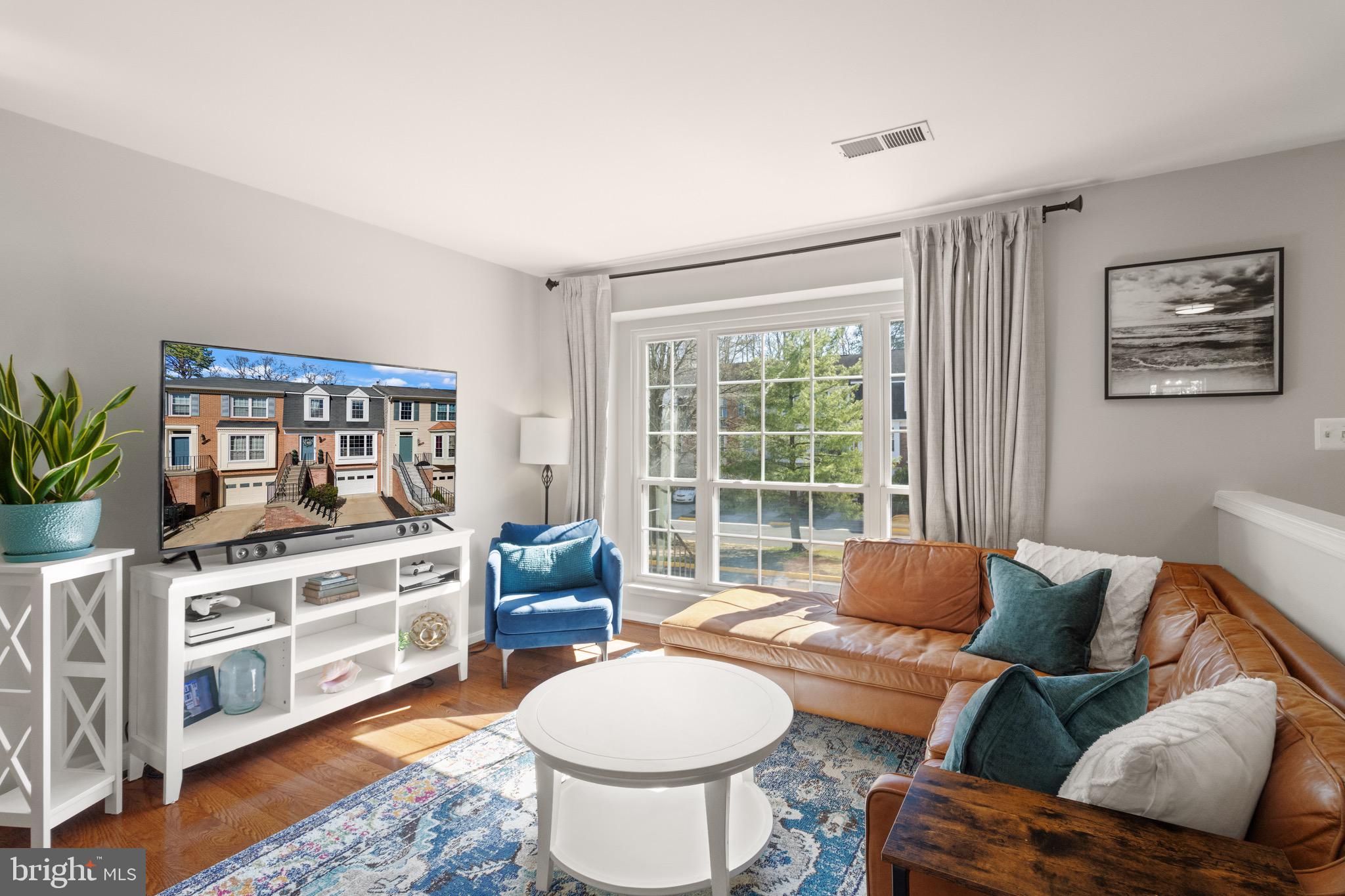 GREEN RIDGE COZZOS - Residential