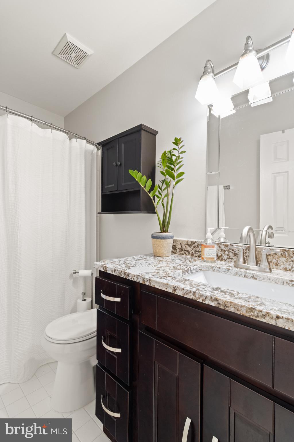 GREEN RIDGE COZZOS - Residential