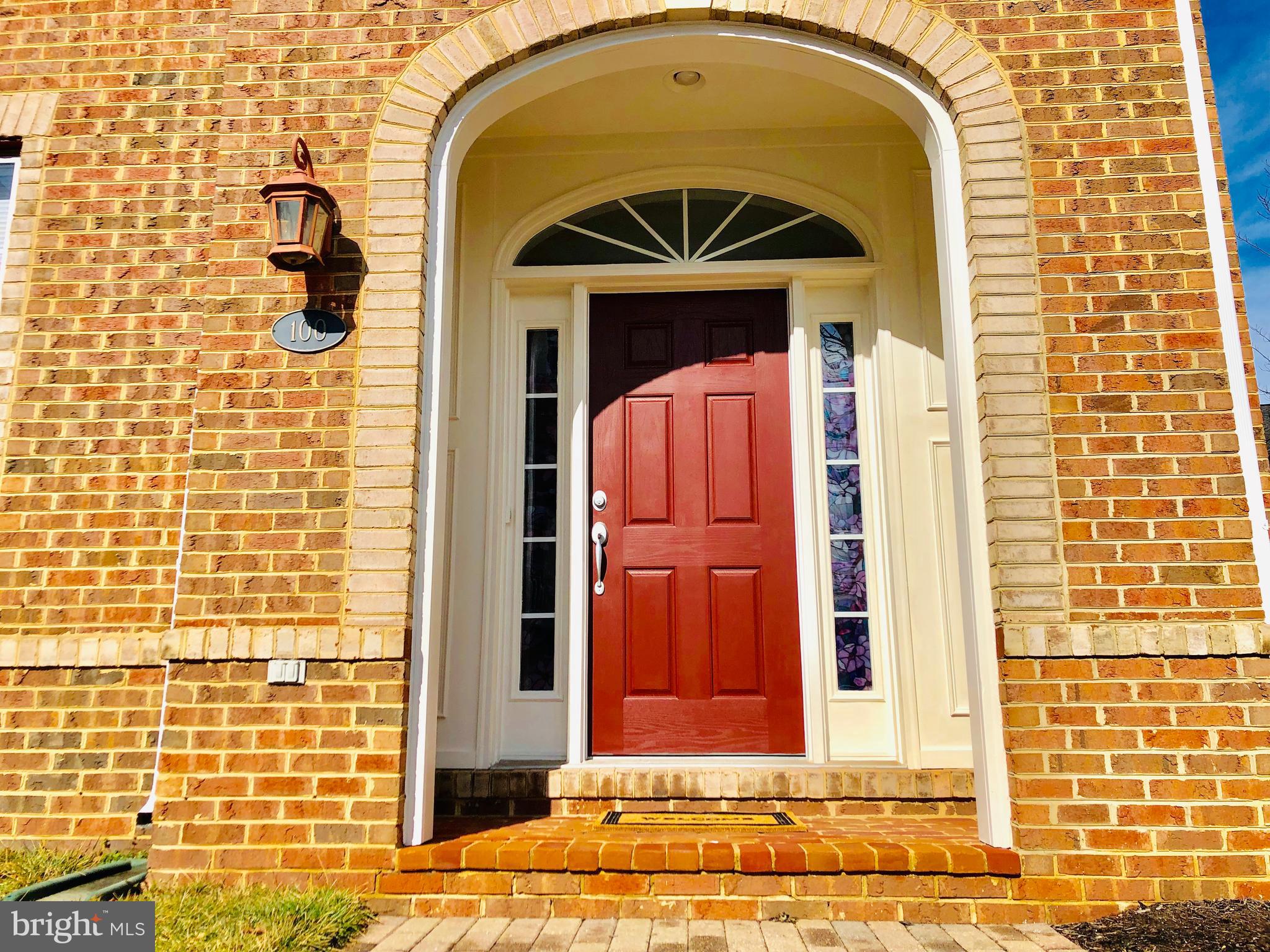 FORTNIGHTLY SQUARE - Residential