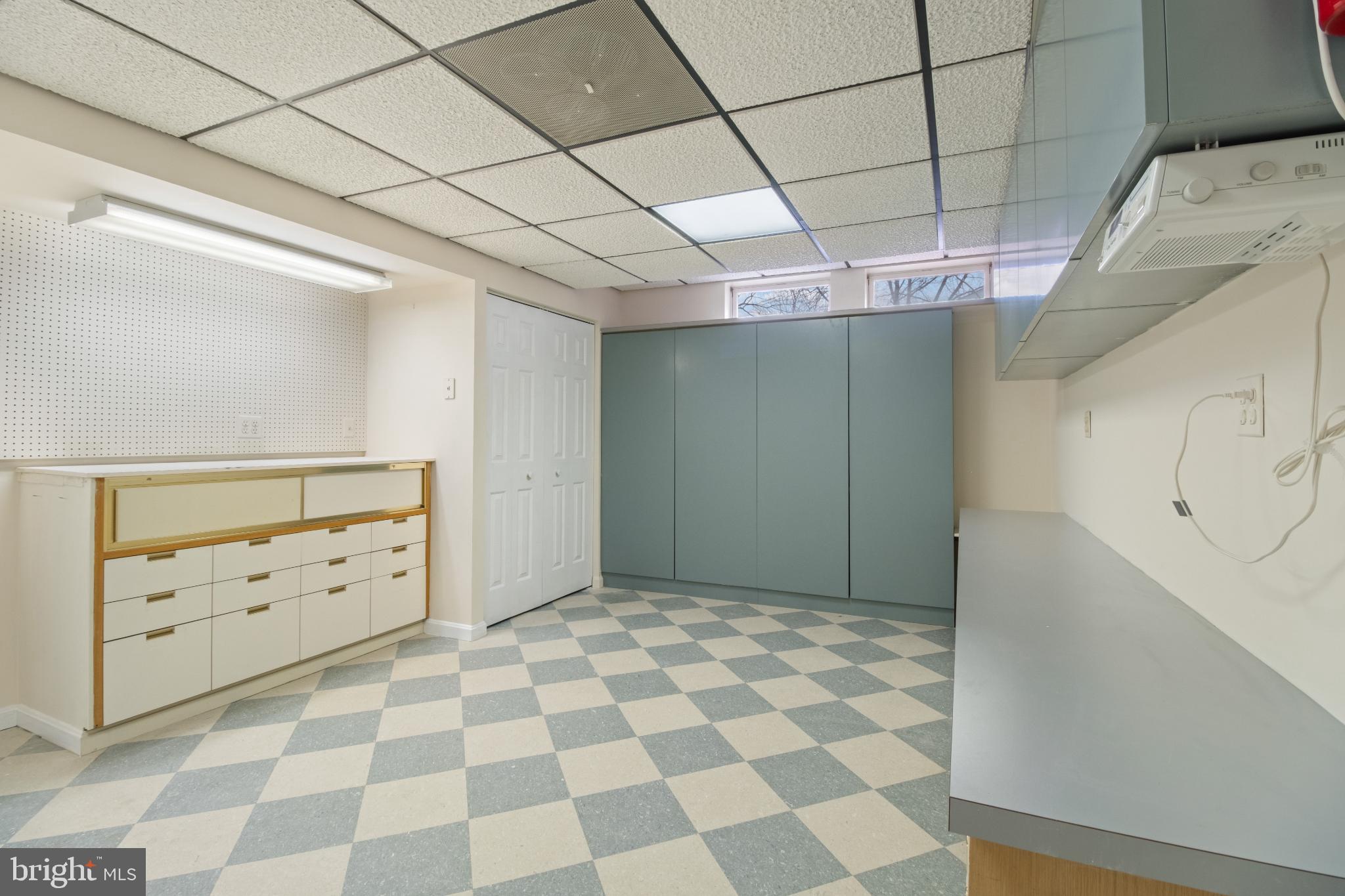 OAK SPRINGS - Residential