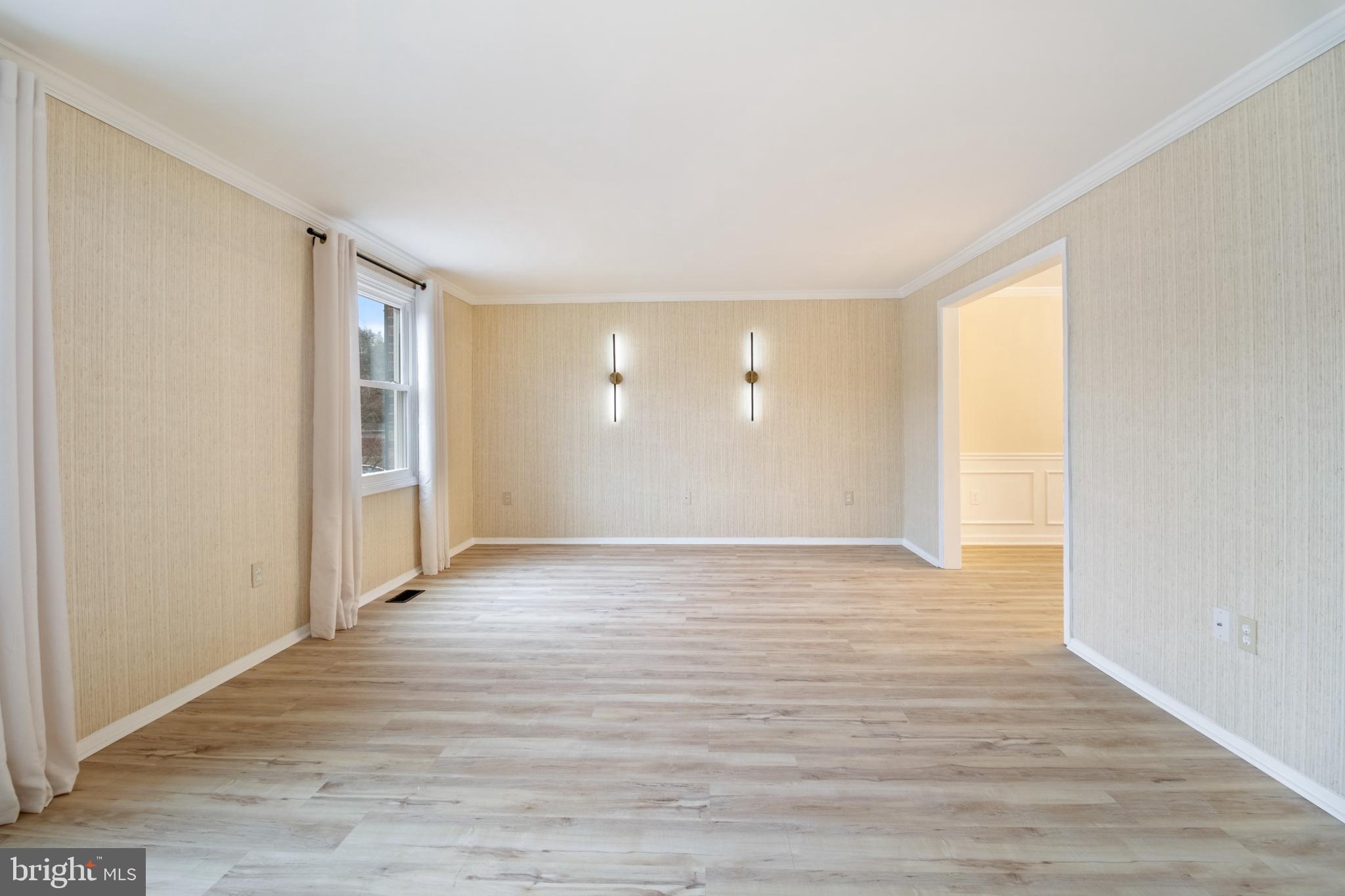 OAK SPRINGS - Residential