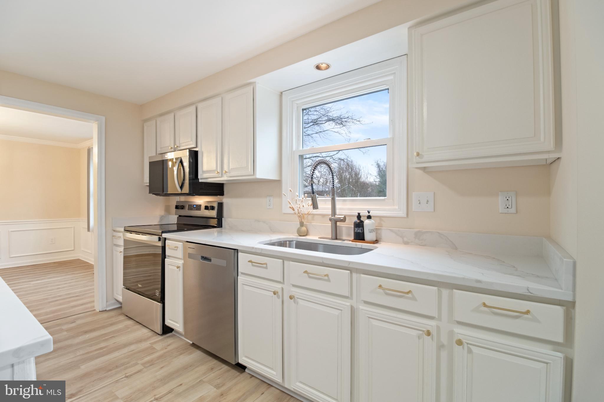 OAK SPRINGS - Residential