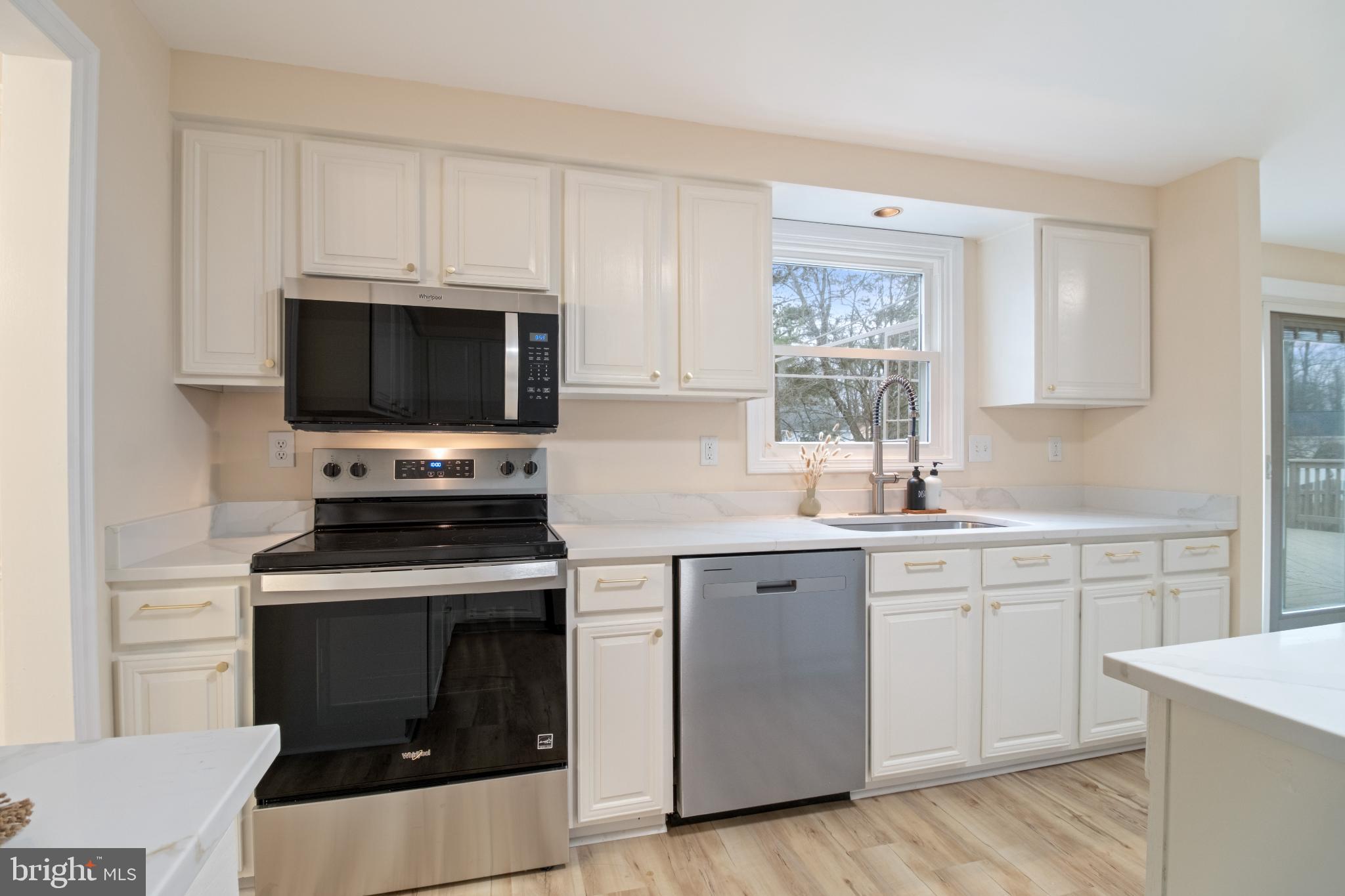 OAK SPRINGS - Residential