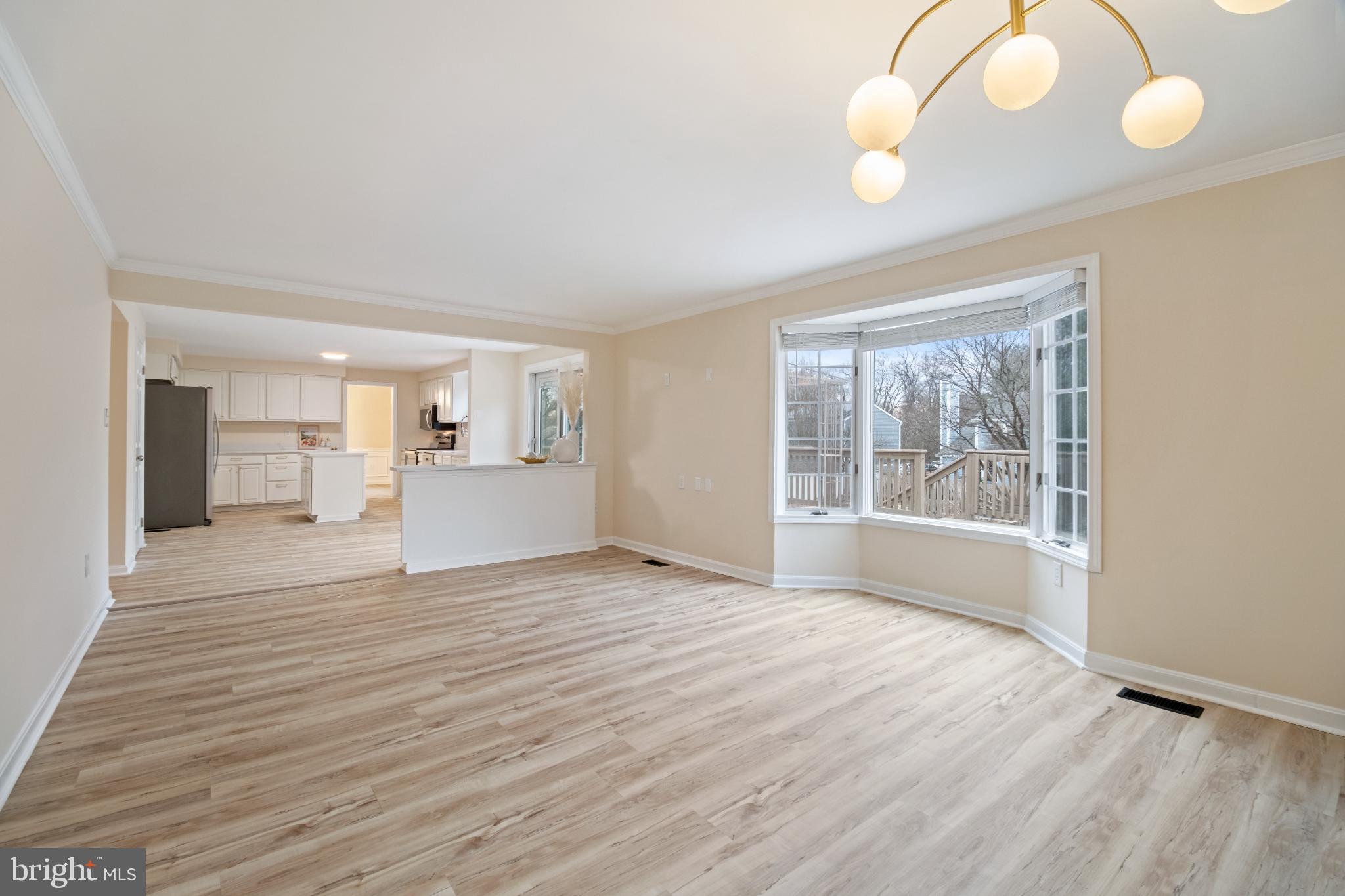 OAK SPRINGS - Residential