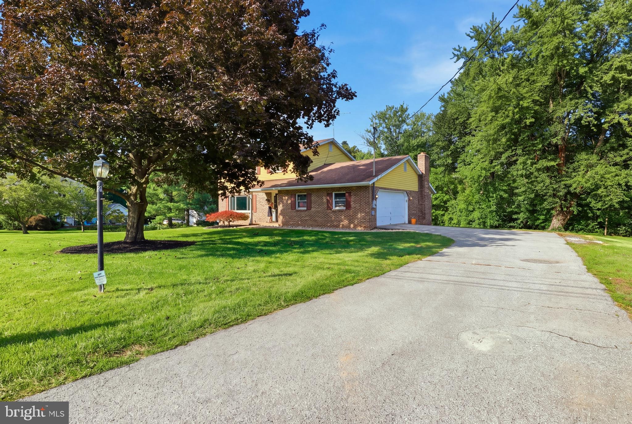 1733 POWDER MILL ROAD