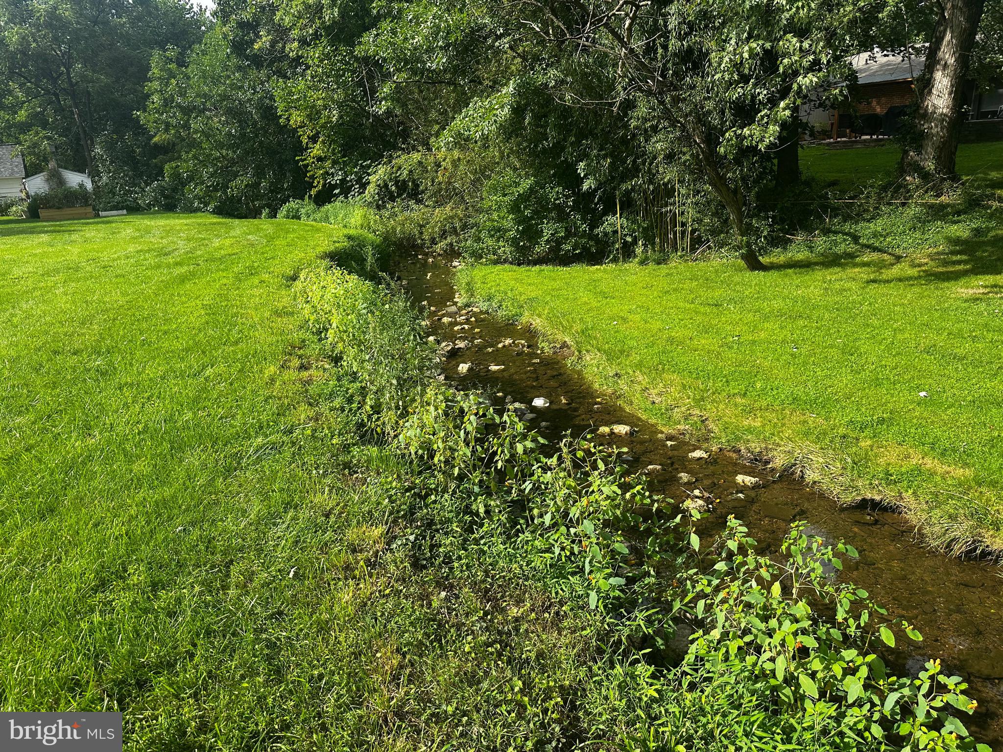 1733 POWDER MILL ROAD