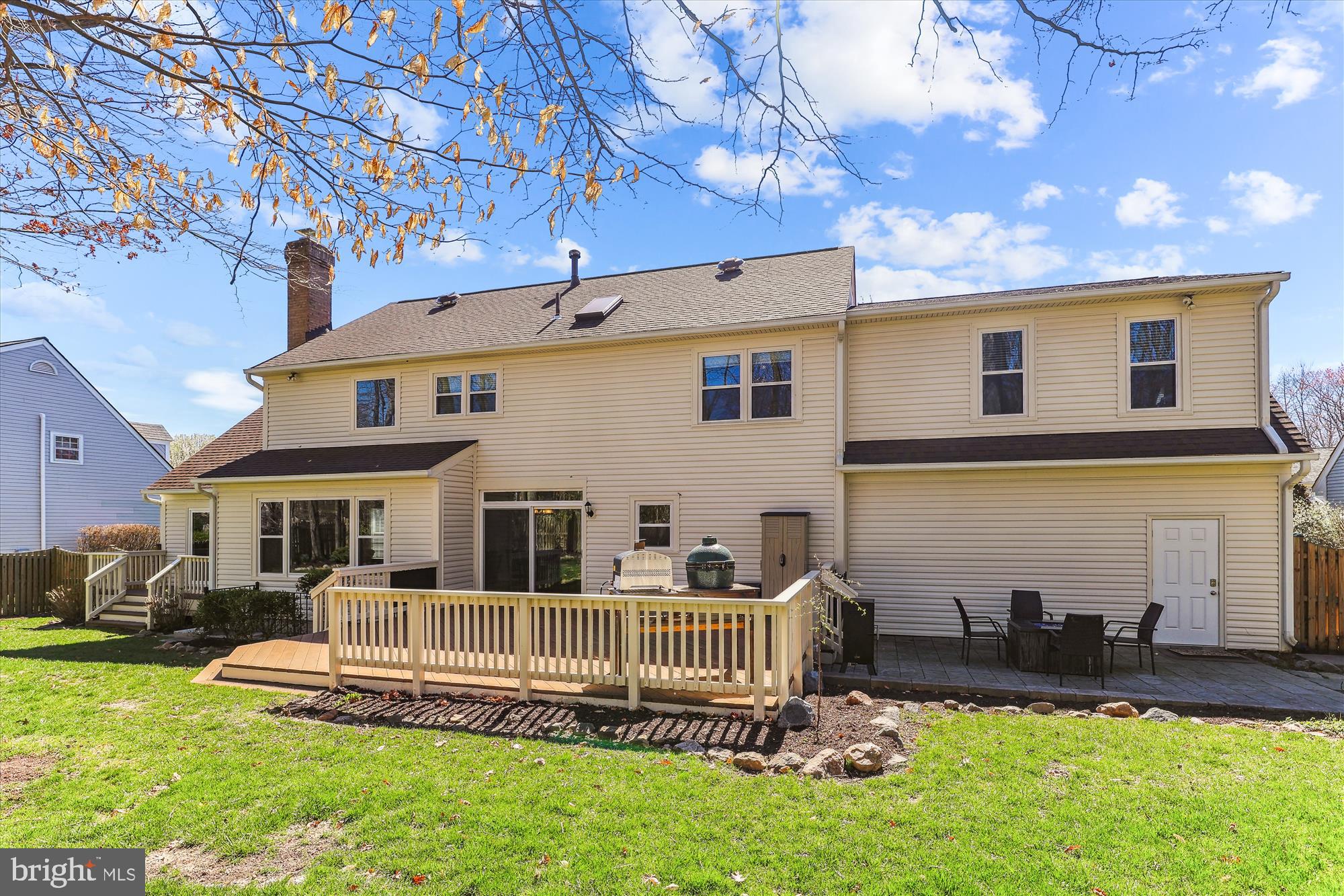 CROSSPOINTE - Residential