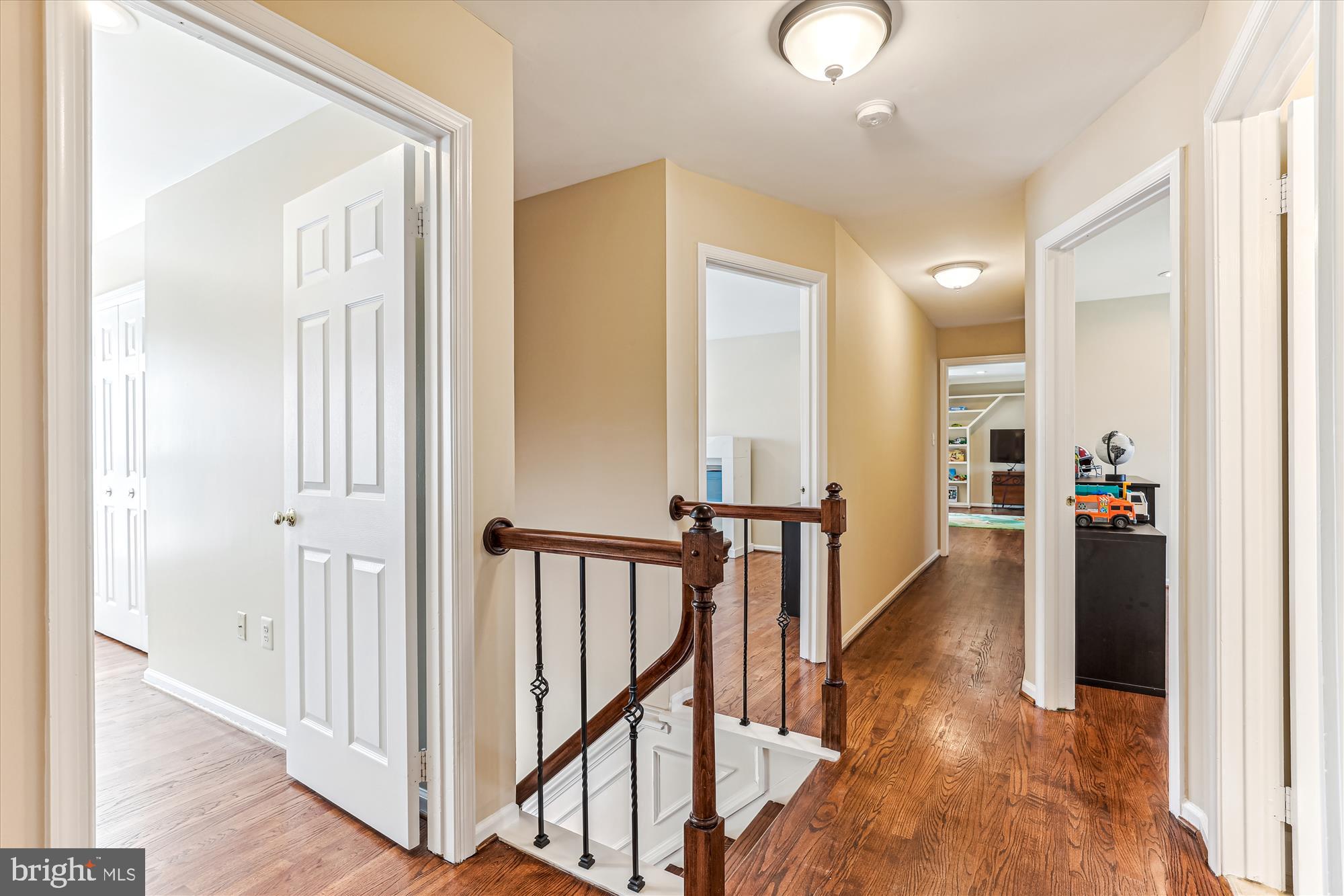 CROSSPOINTE - Residential