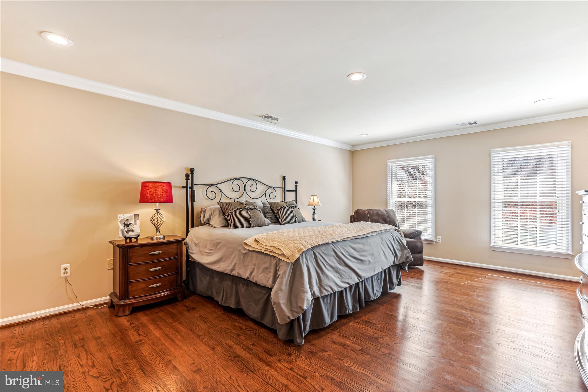 CROSSPOINTE - Residential