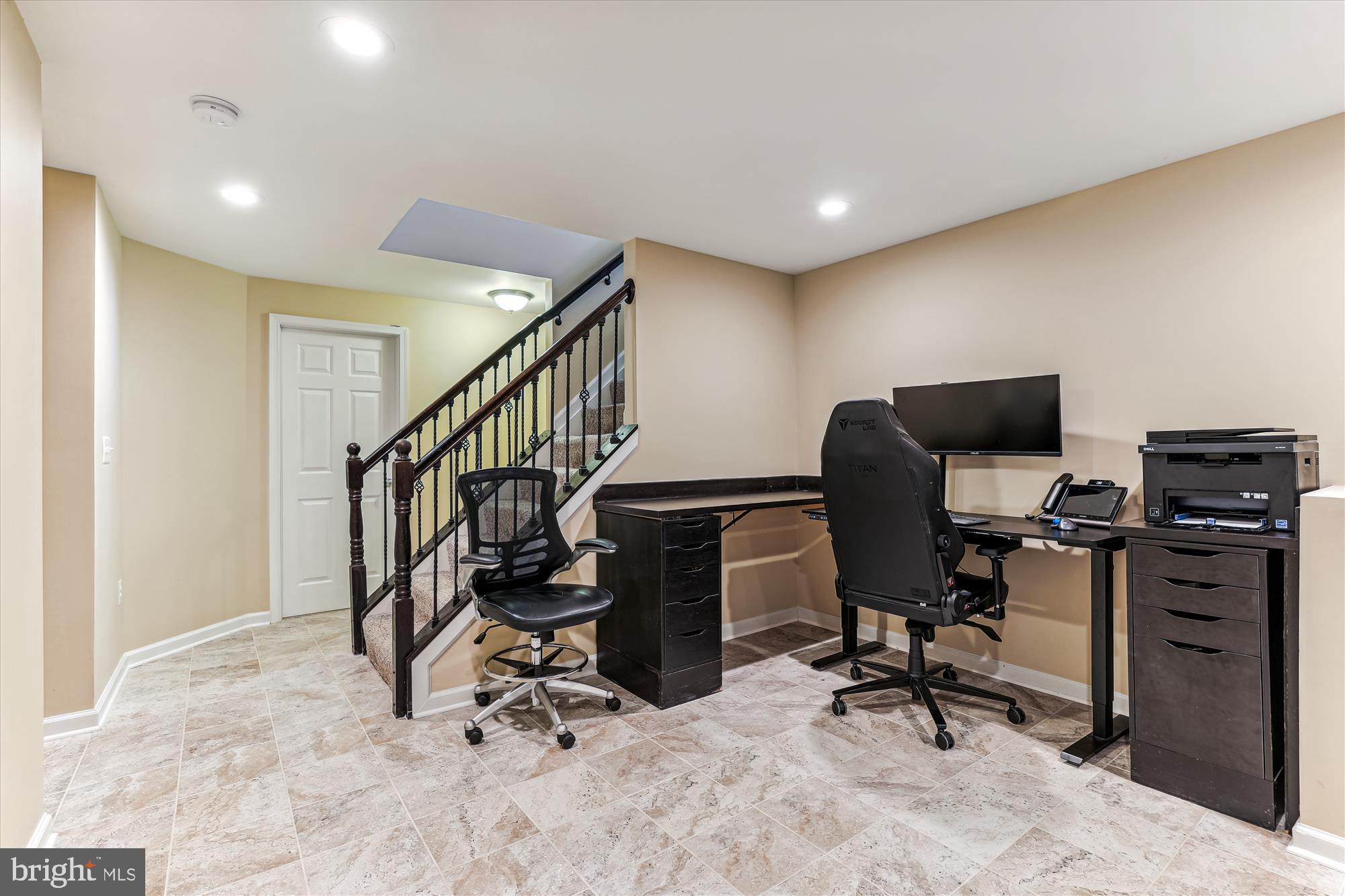 CROSSPOINTE - Residential