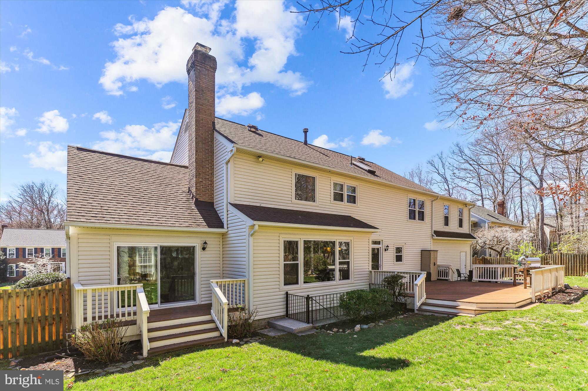 CROSSPOINTE - Residential