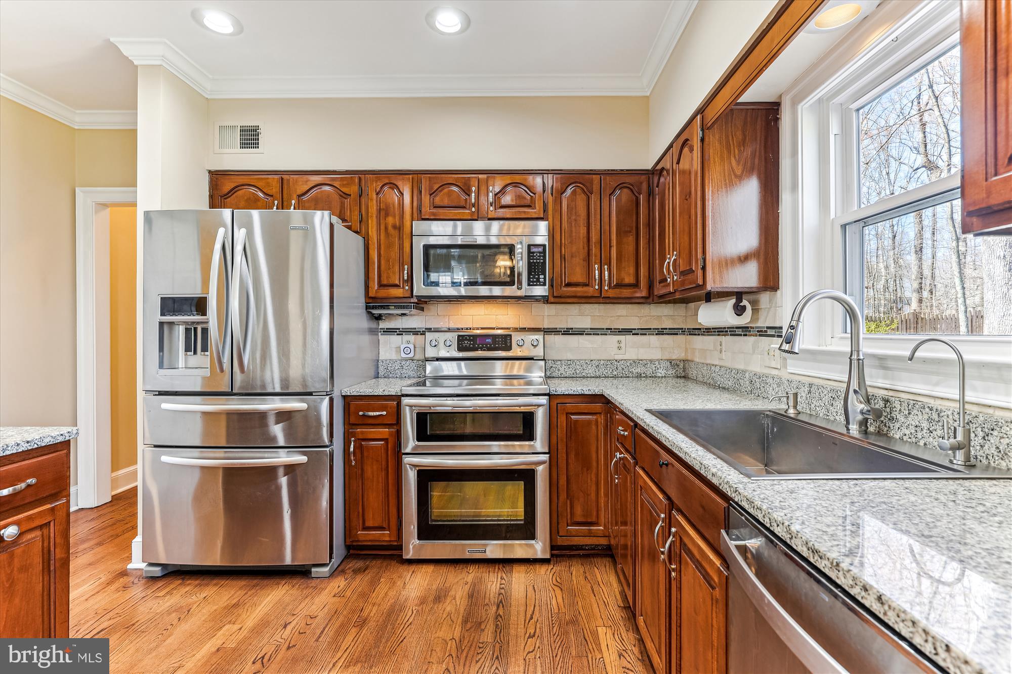 CROSSPOINTE - Residential