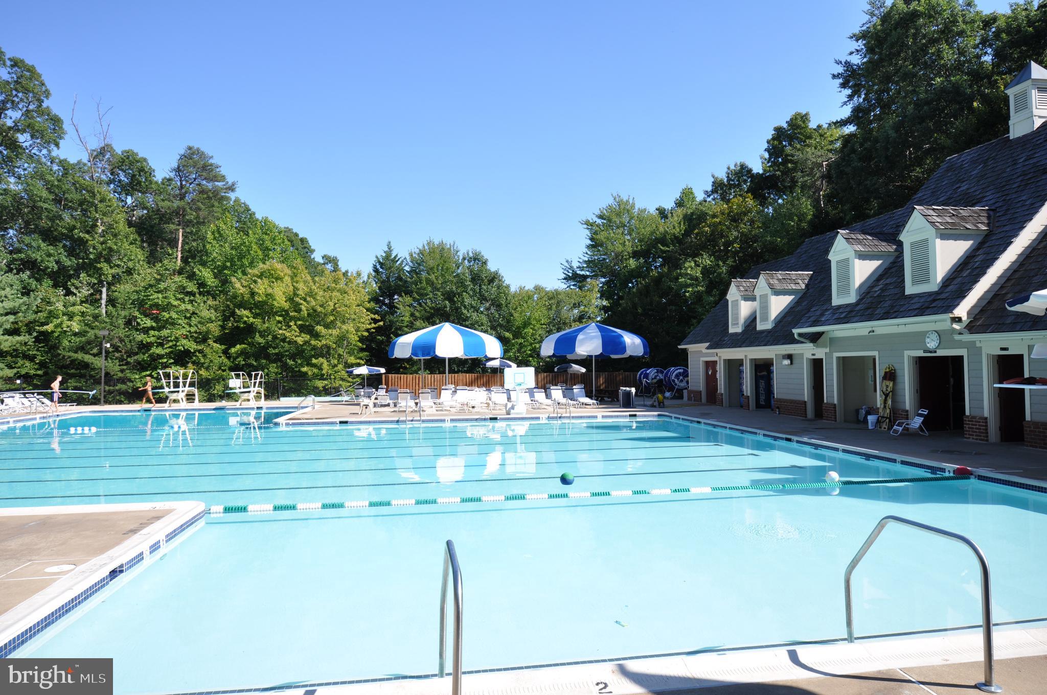 CROSSPOINTE - Residential